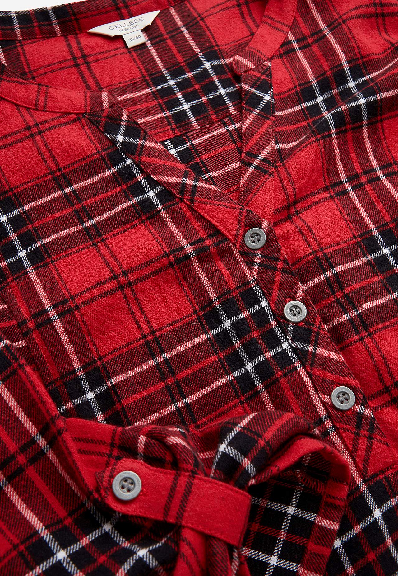 Taskutega flanellist tuunika