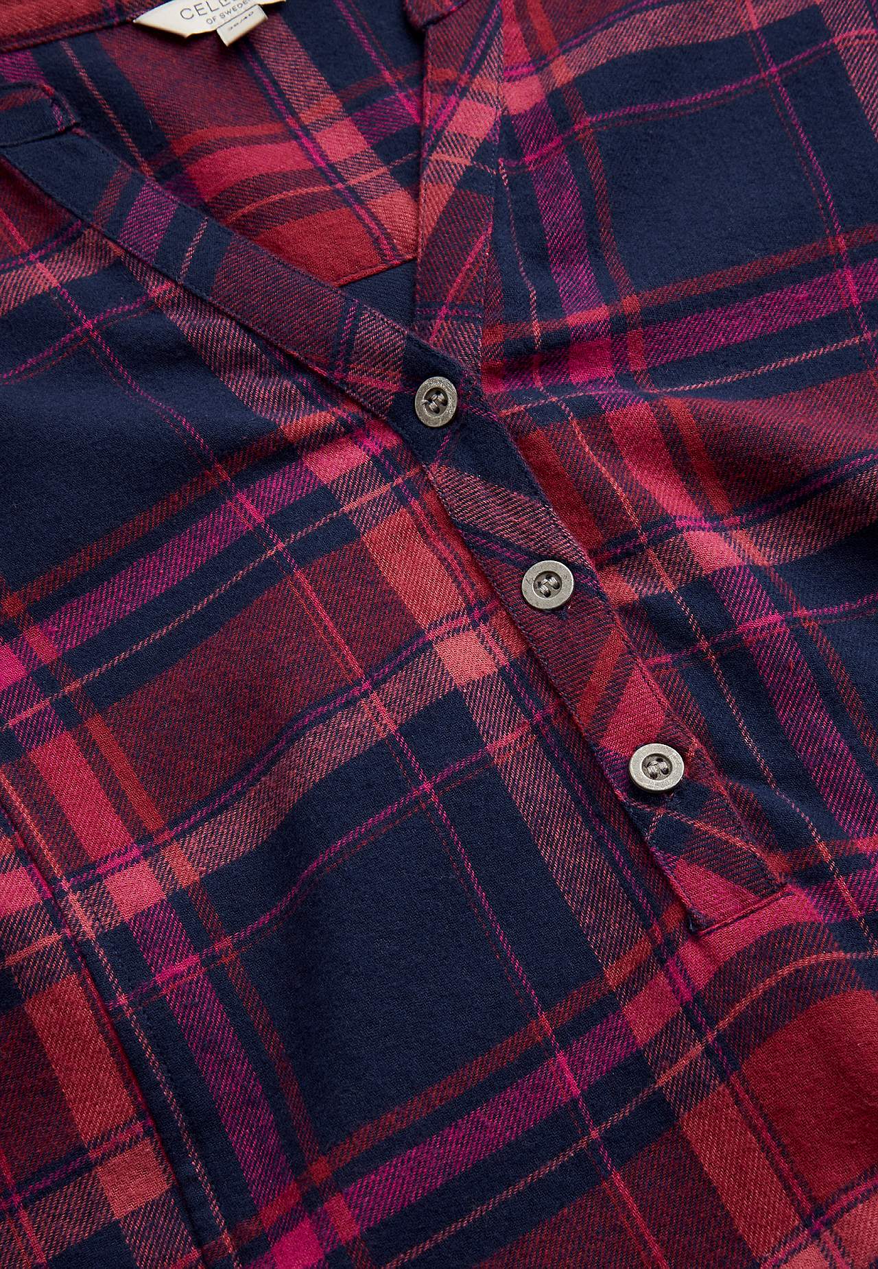 Taskutega flanellist tuunika