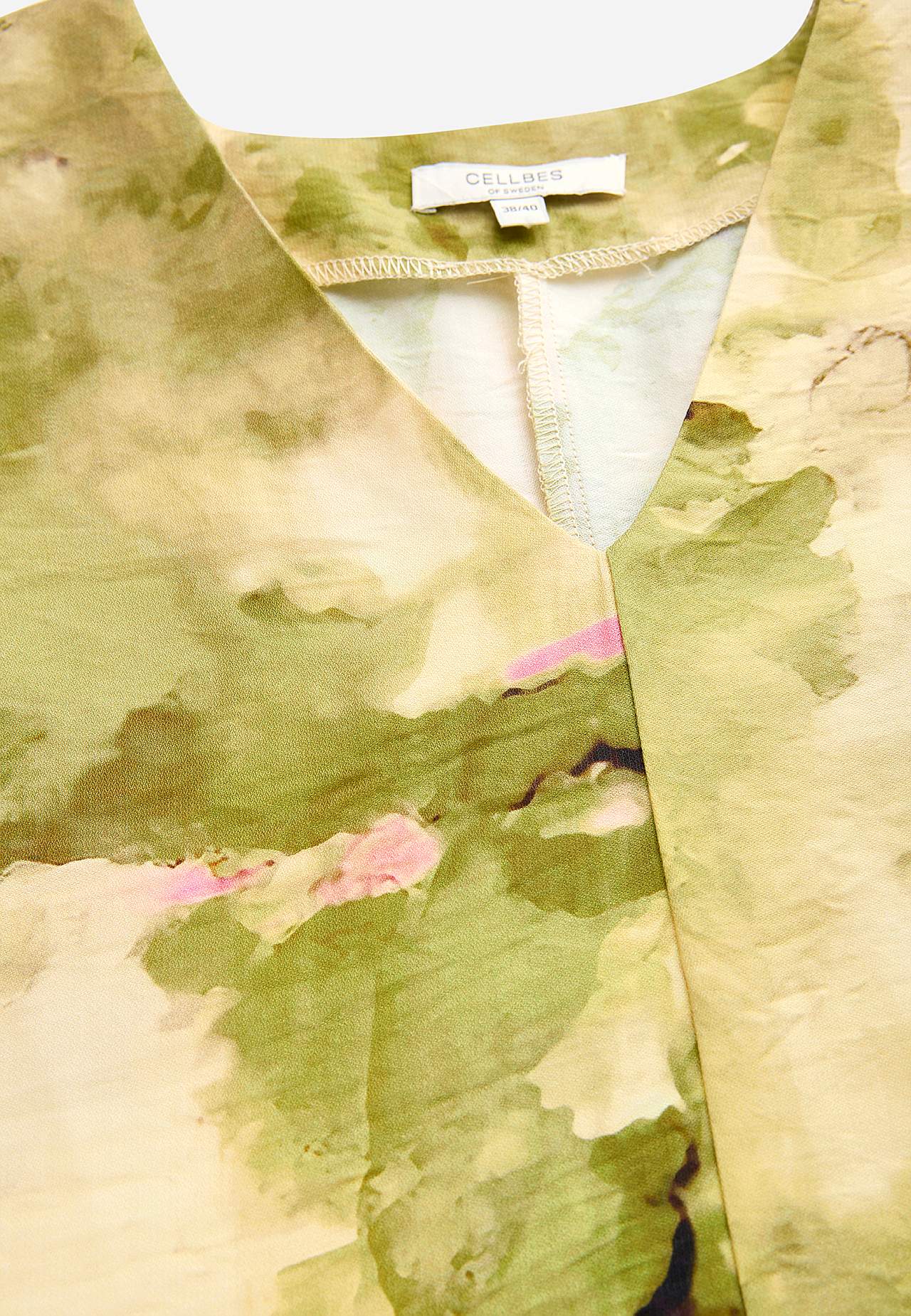 Multifunktsionaalne pidulik kimonokleit