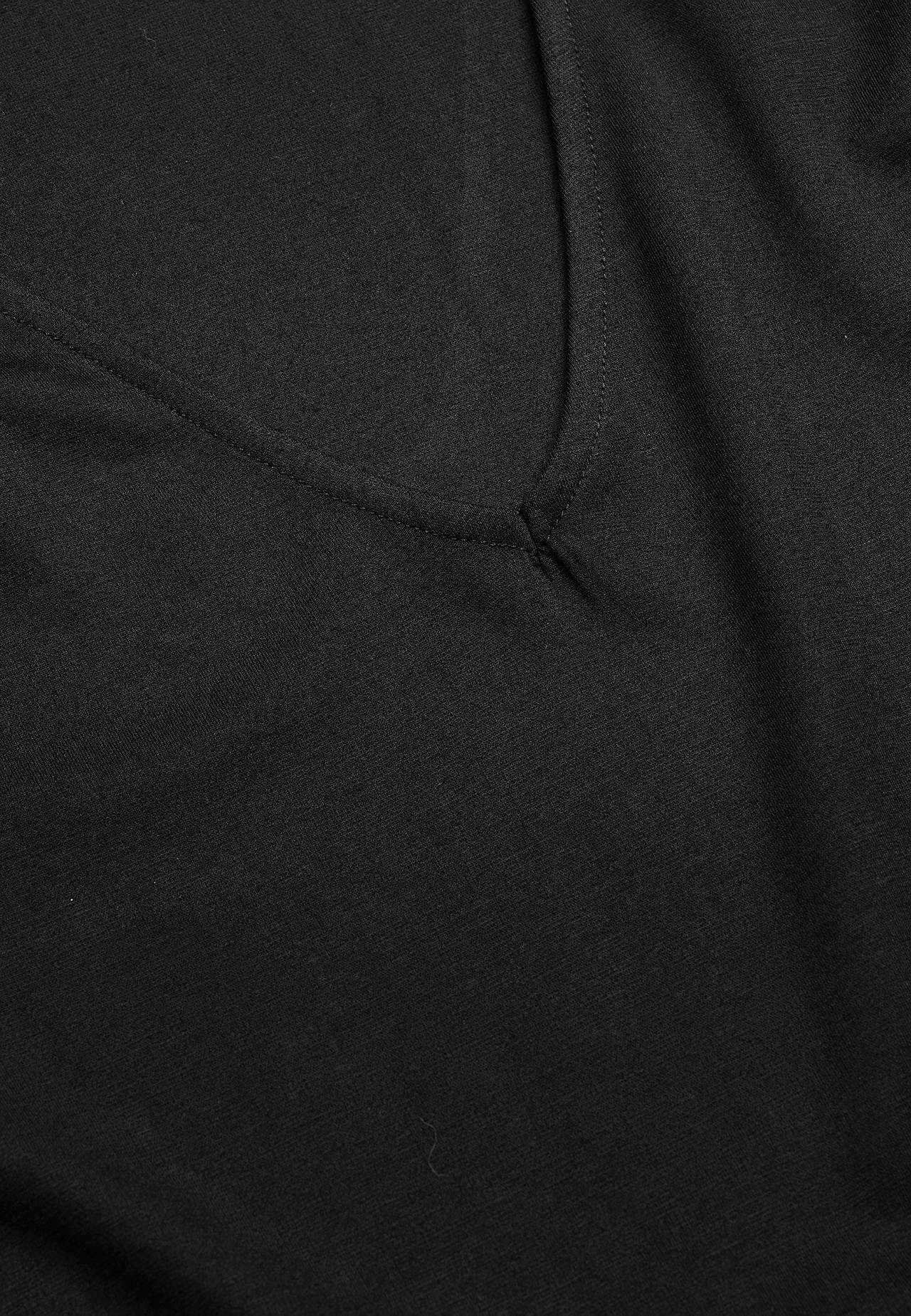 Pitsdetailidega viskooskleit