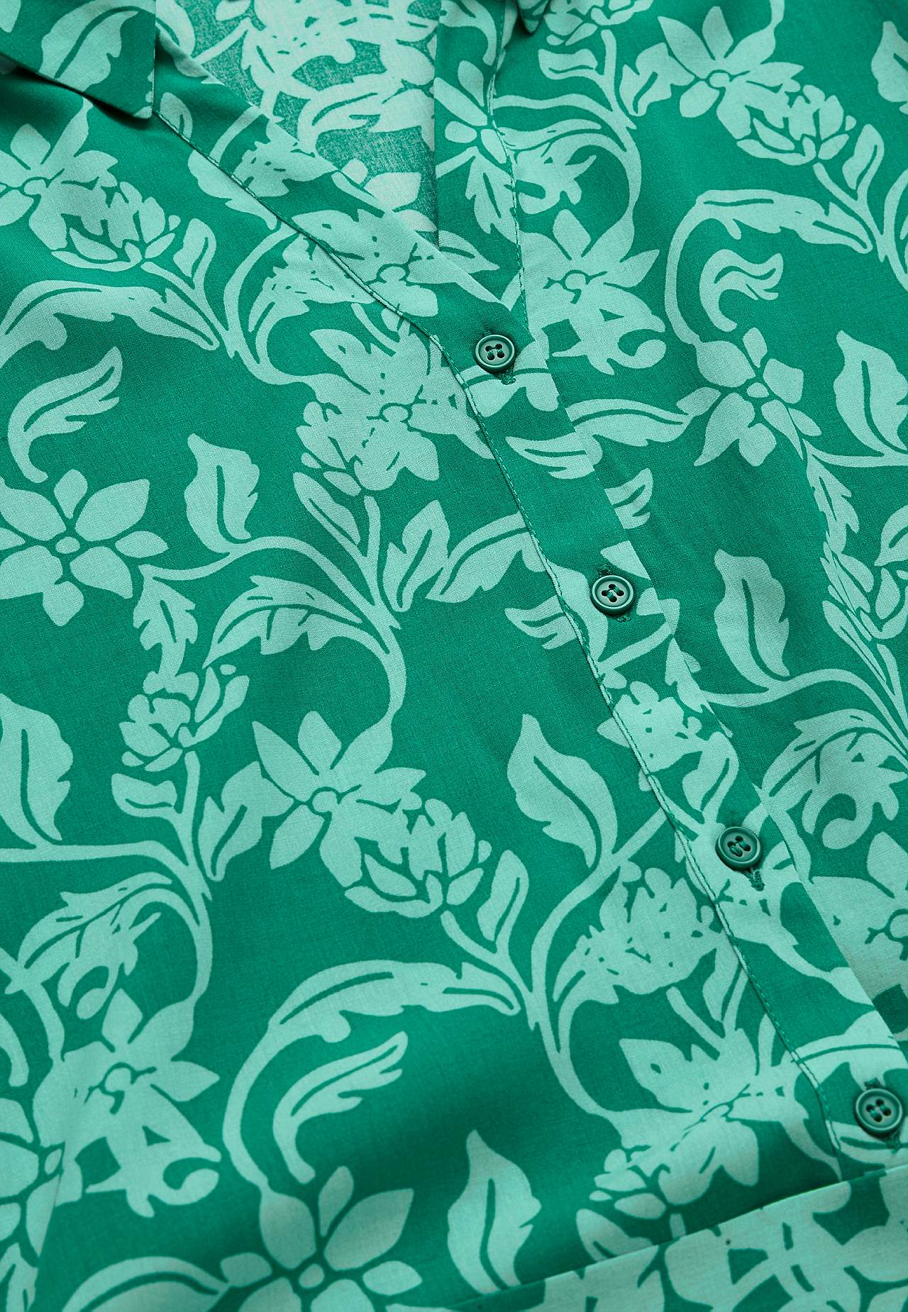 Taskutega särkkleit