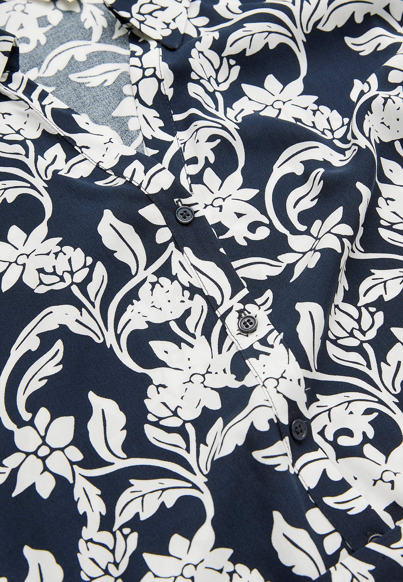 Taskutega särkkleit