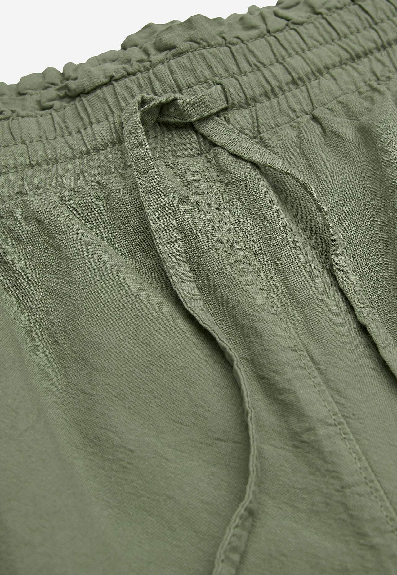 Läbipestud puuvillakangast lühikesed püksid