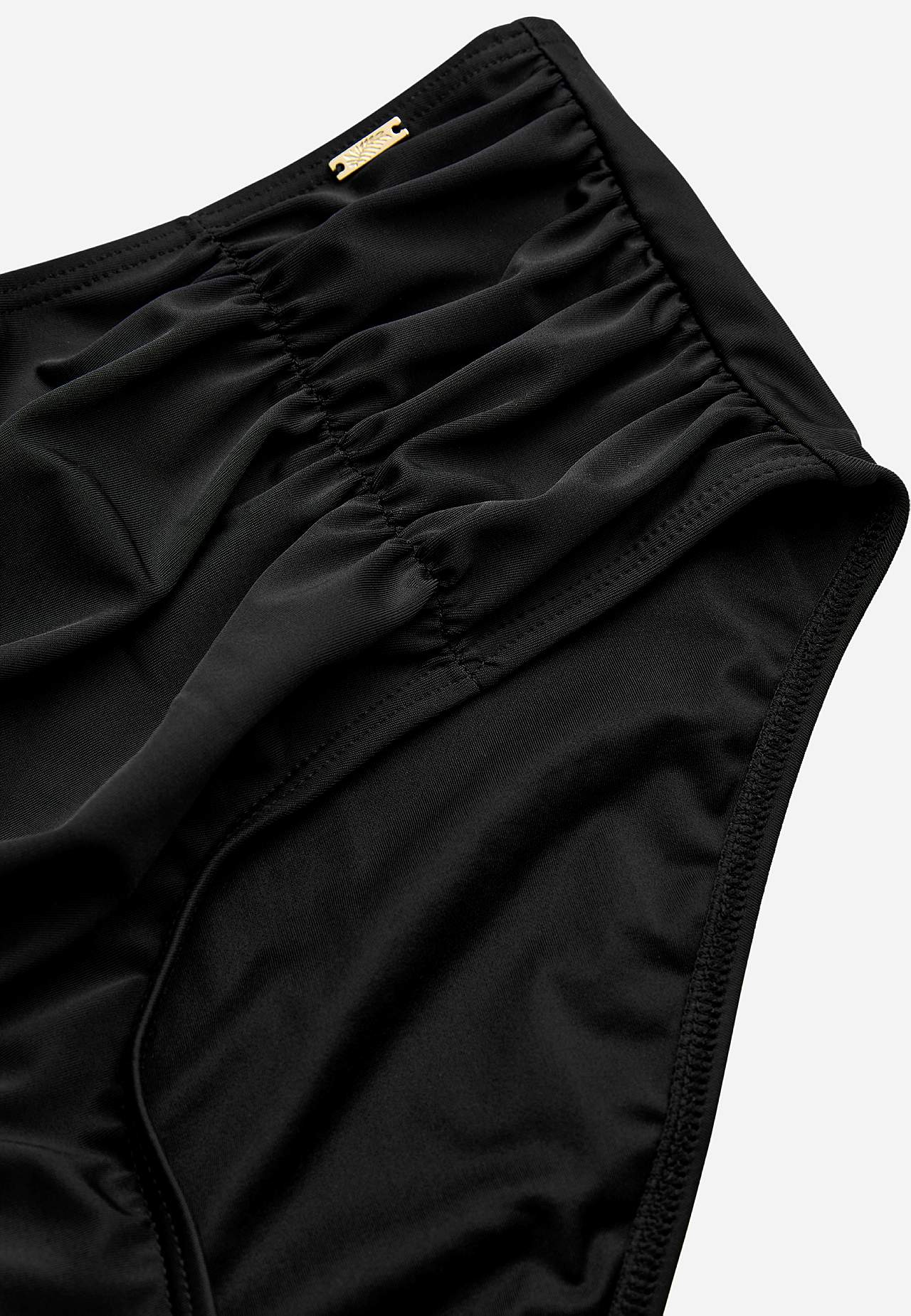 Kõrge värvliga bikiinipüksid