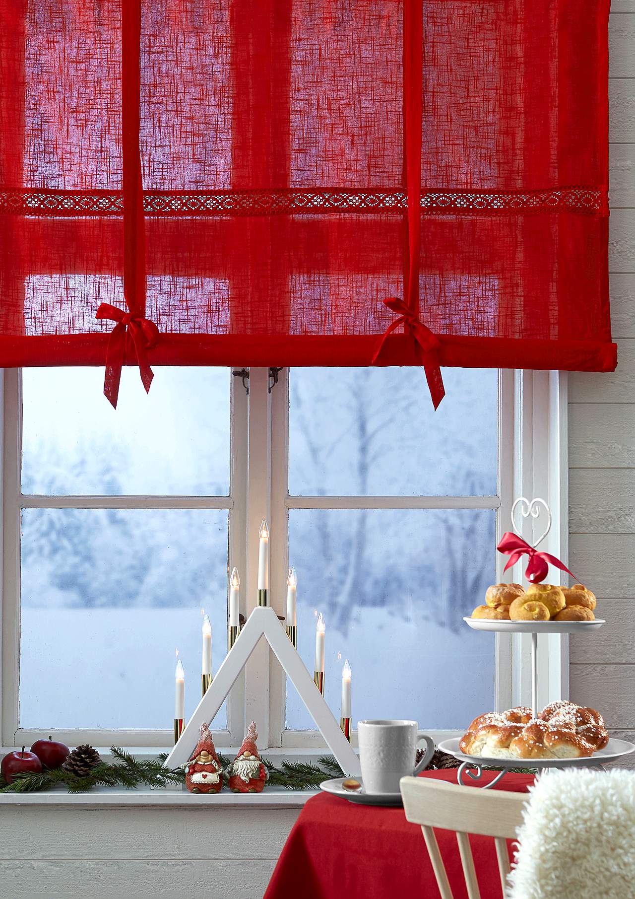 Pitsiga rooma kardinad Monica