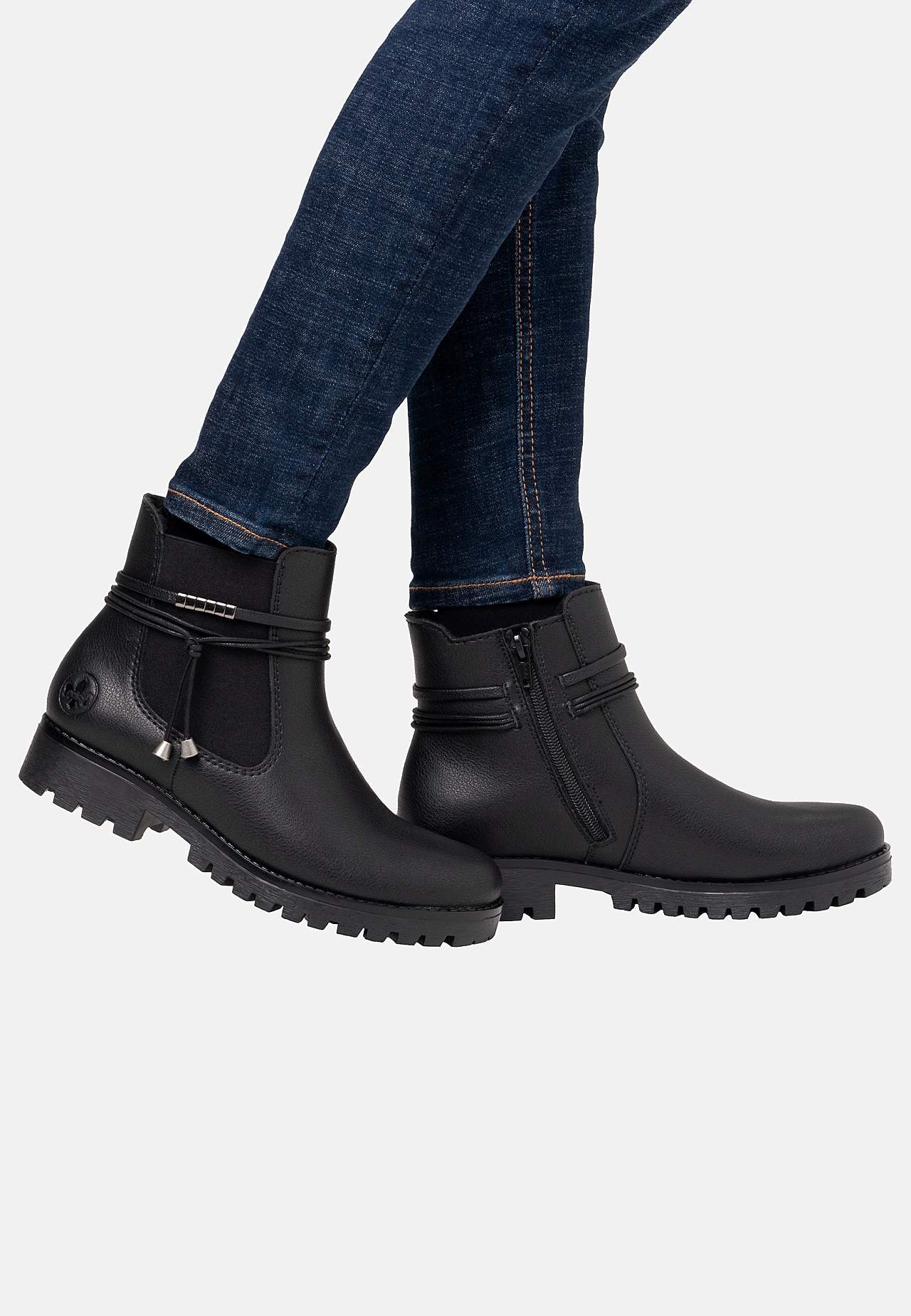 Sooja voodriga nahast saapad