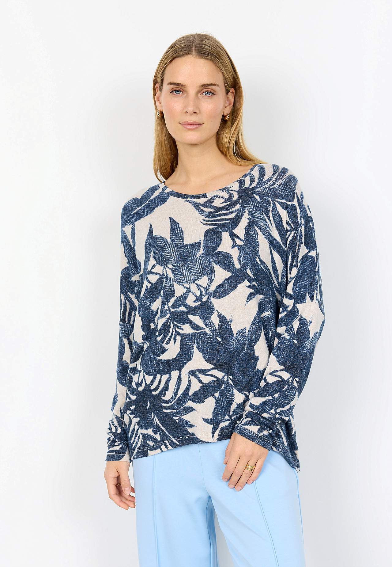 Ülipehme mustriline trikotaažtopp