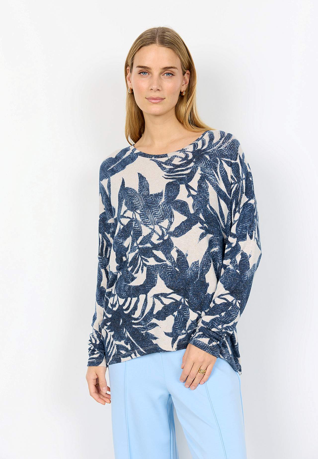 Ülipehme mustriline trikotaažtopp