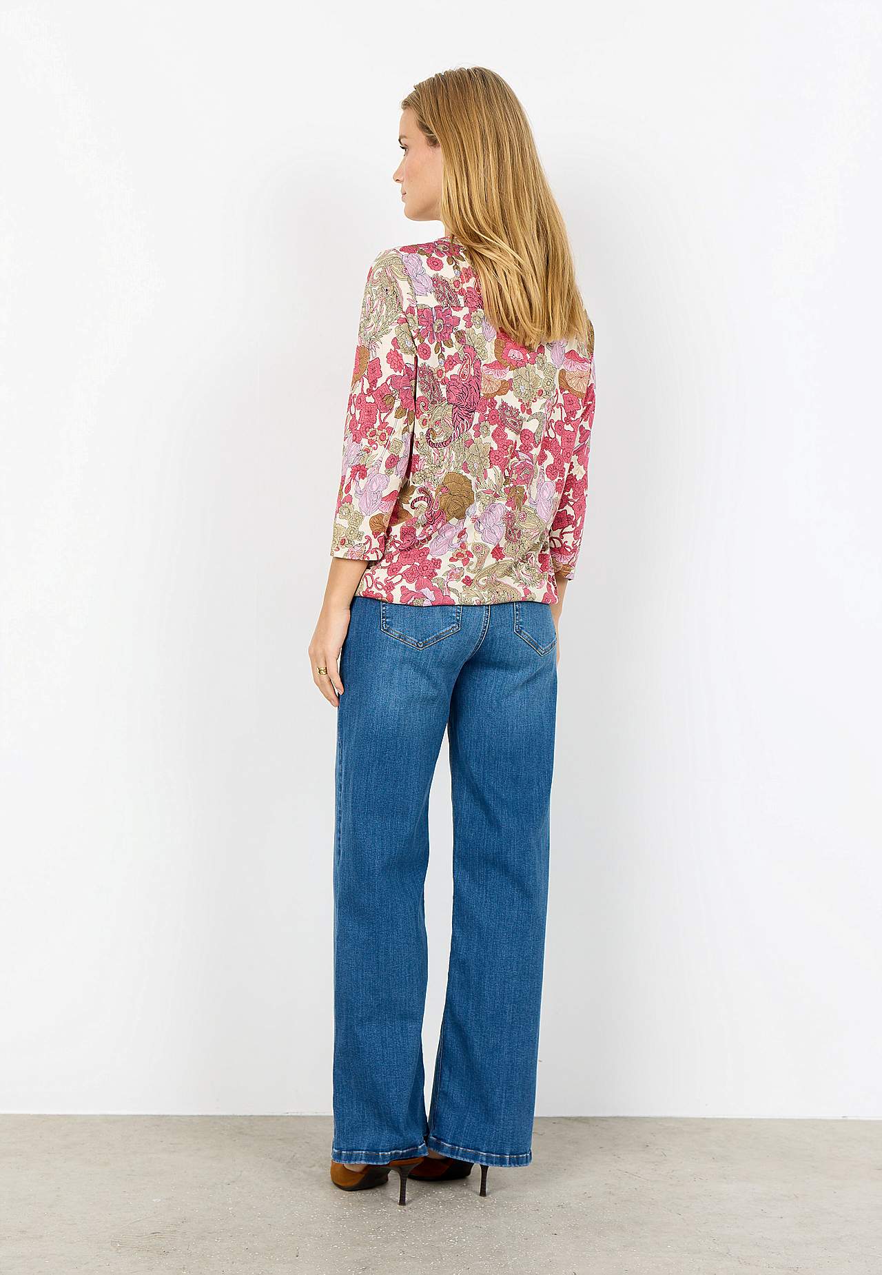 Mustriline trikotaažtopp