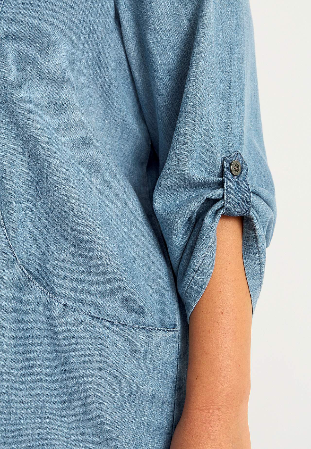 Taskutega denimtuunika