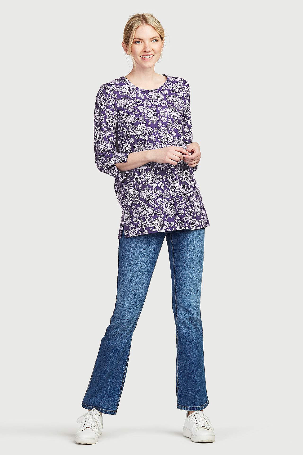 Alt laienevad teksapüksid