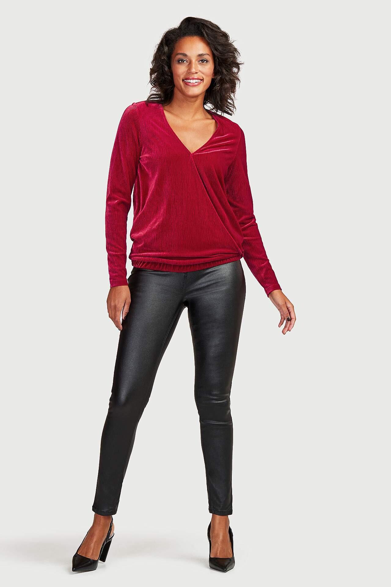 Plisseeritud sametist hõlmiktopp