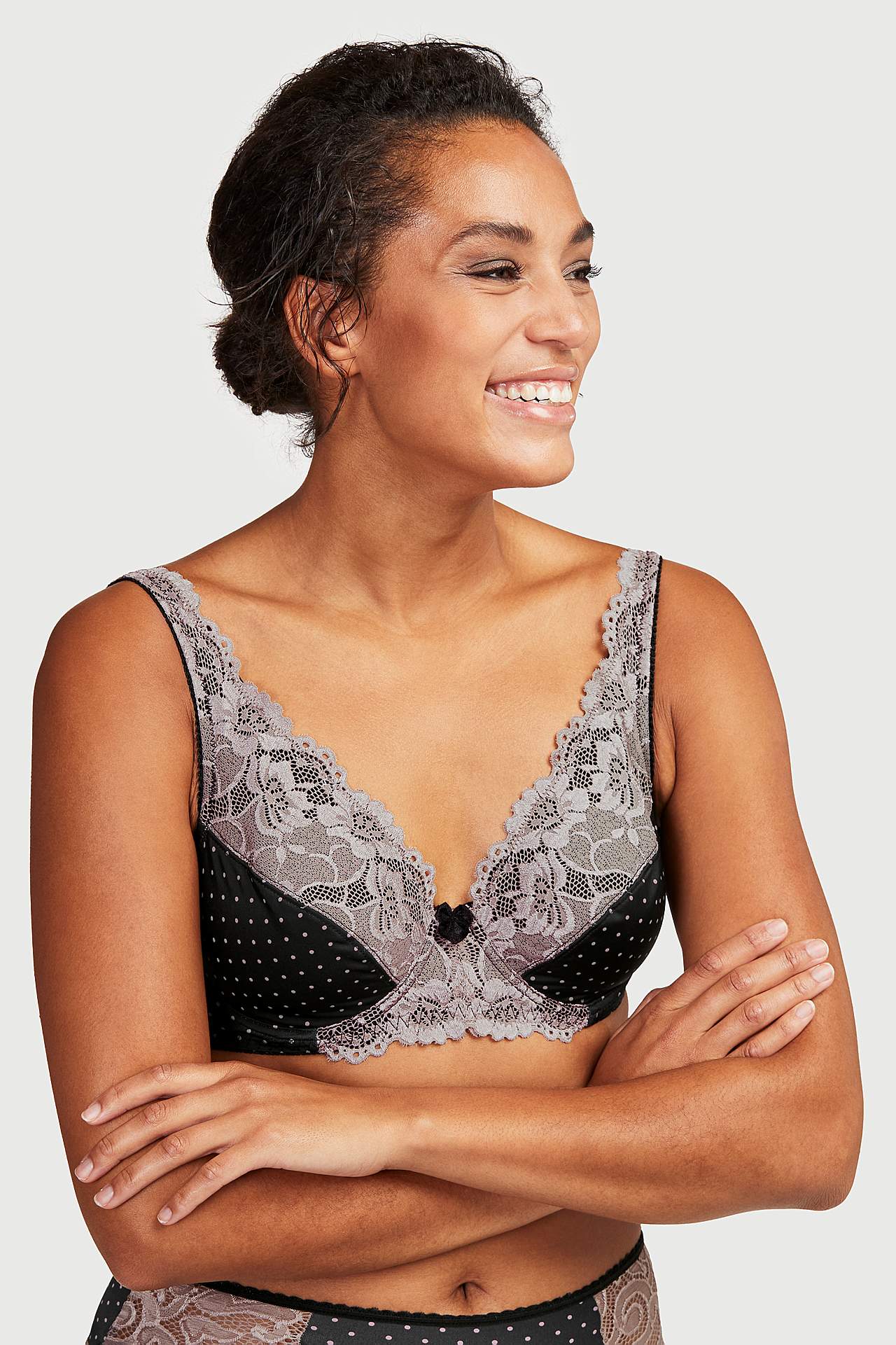 Tugikaartega rinnahoidja