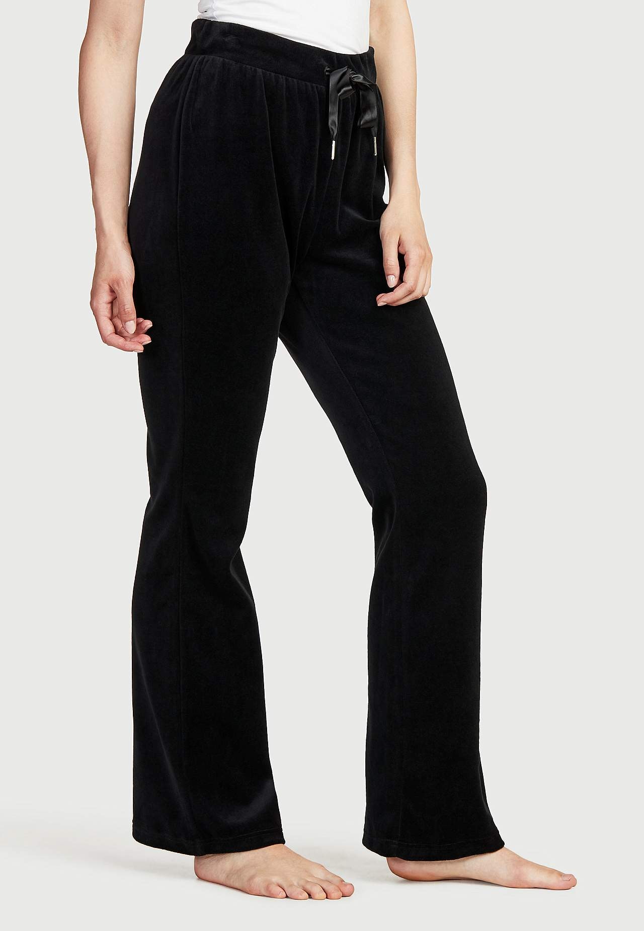 Bootcut lõikega veluurpüksid Wilma