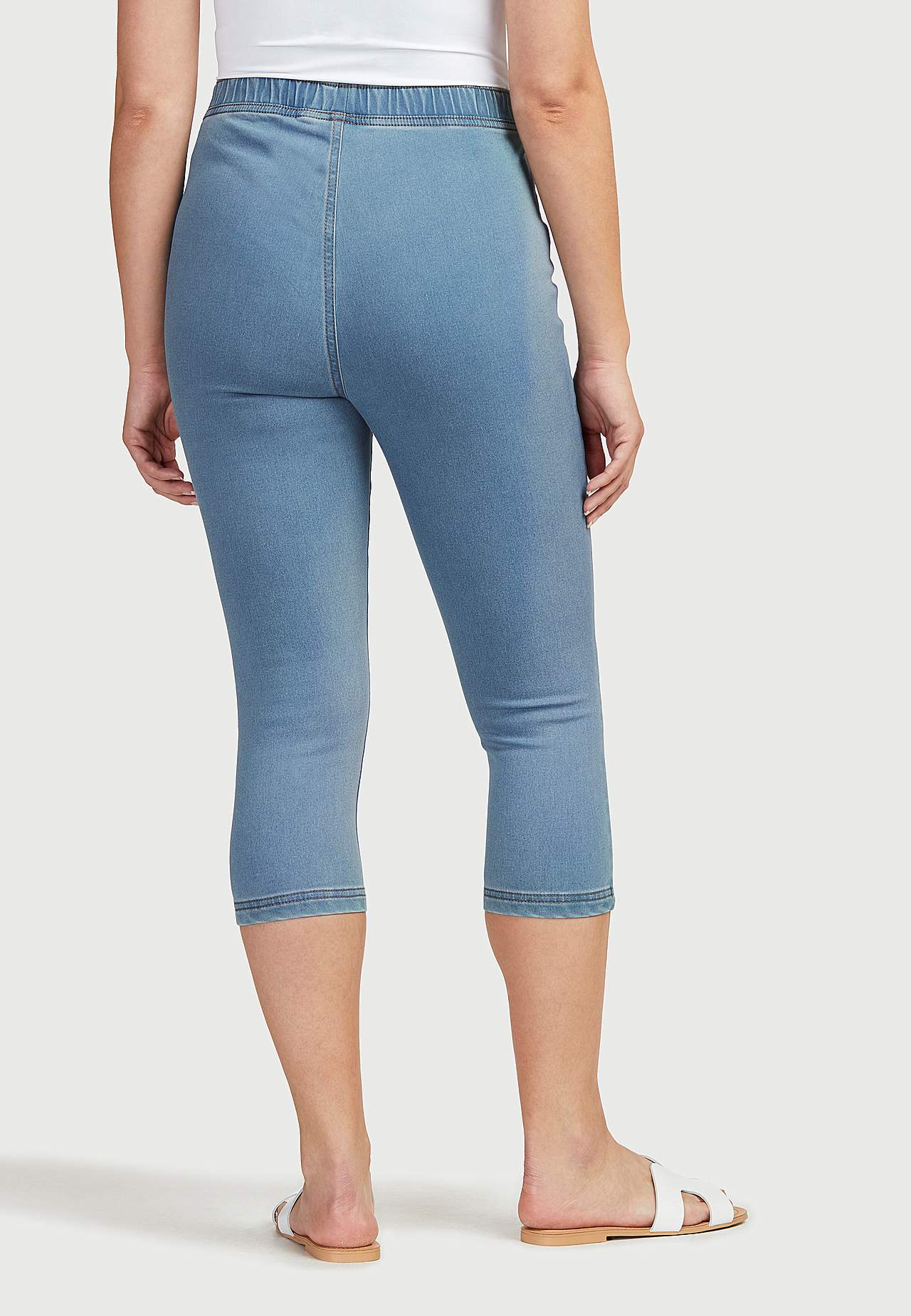 Kapripikkuses denimretuusid
