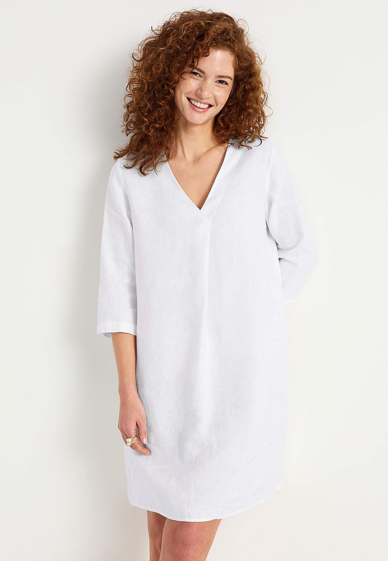 V-kaelusega linane kleit Premium Joanne