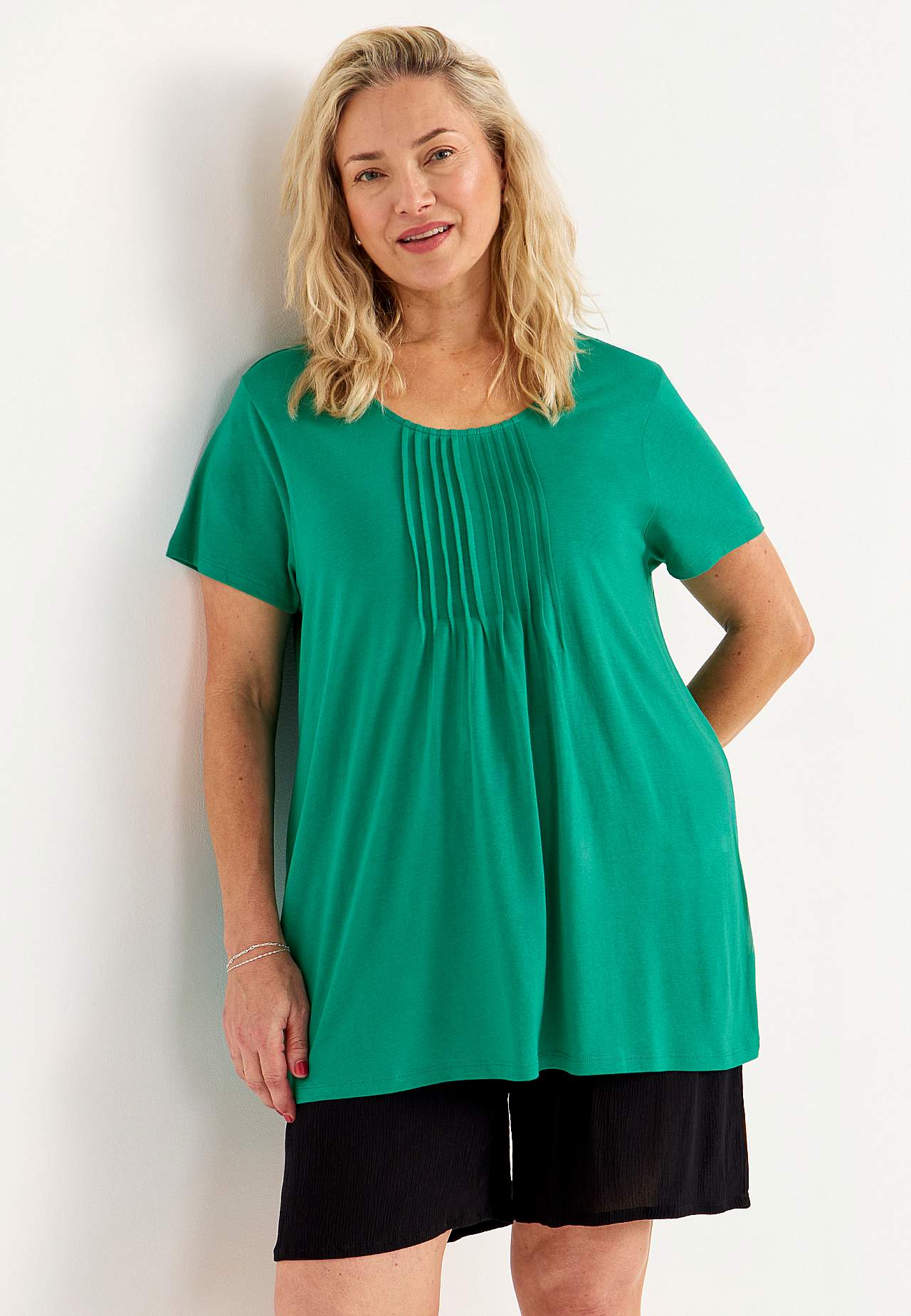 Lühikeste varrukatega trikotaažtuunika