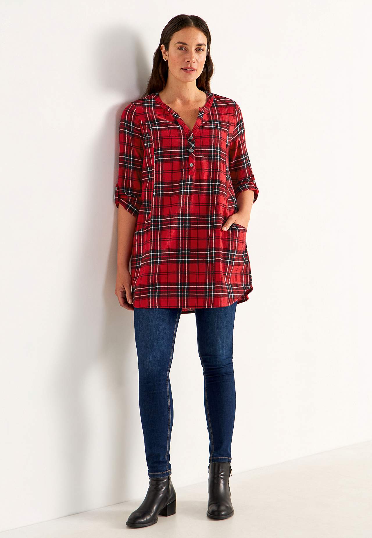 Taskutega flanellist tuunika