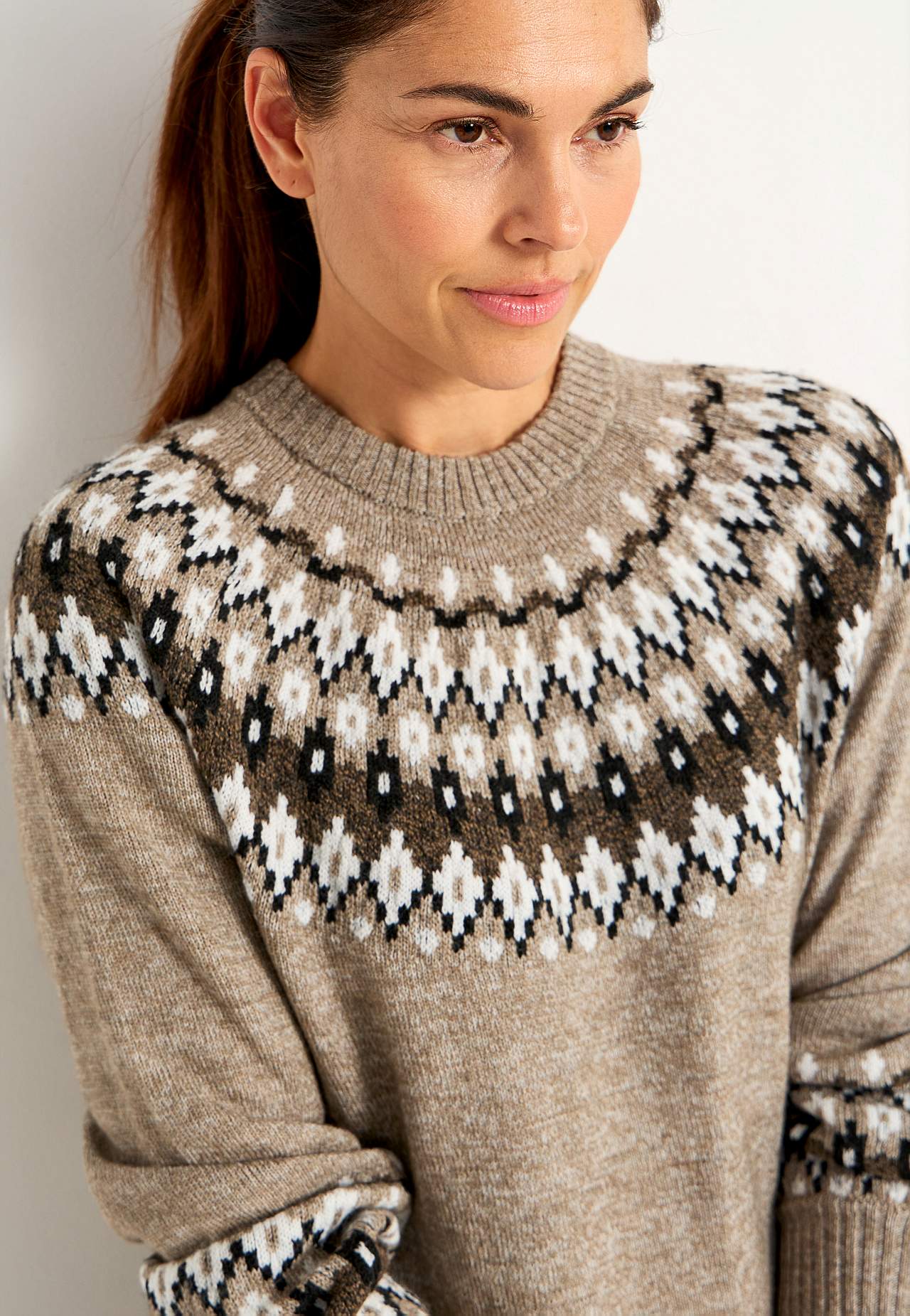 Žakaarmustriline pullover