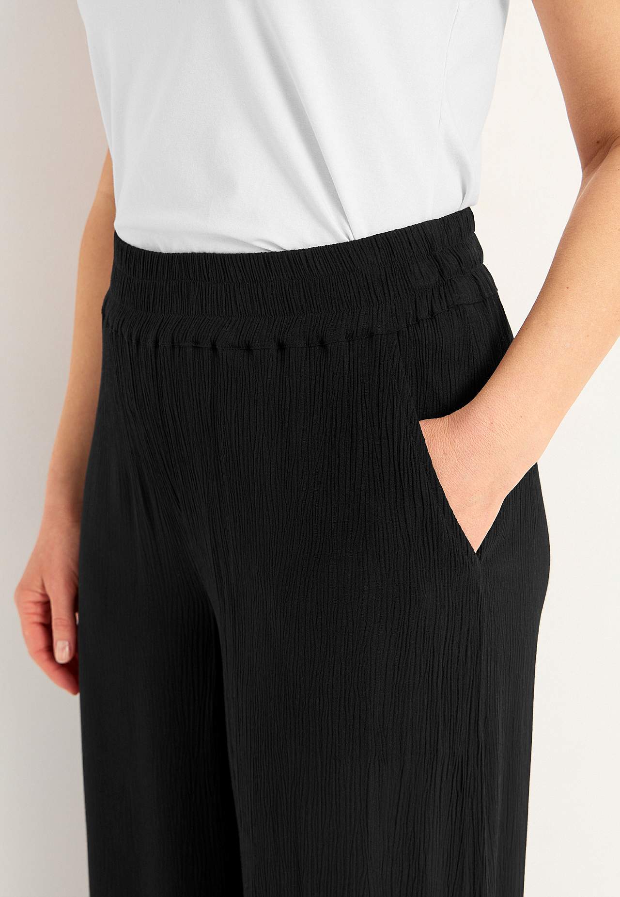 Kreppkangast culotte püksid