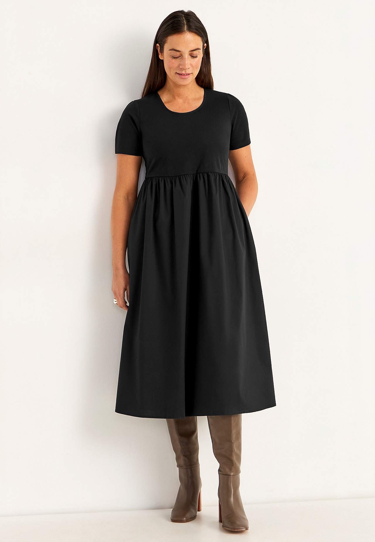 Popliinist ja trikotaažist kleit