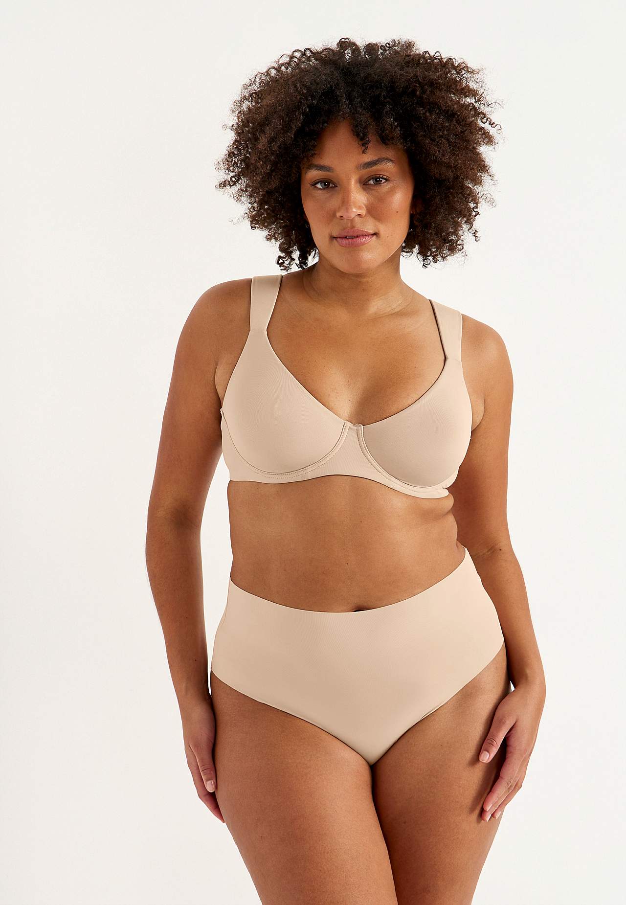 Brasiilia lõikega aluspüksid 2 tk pakis