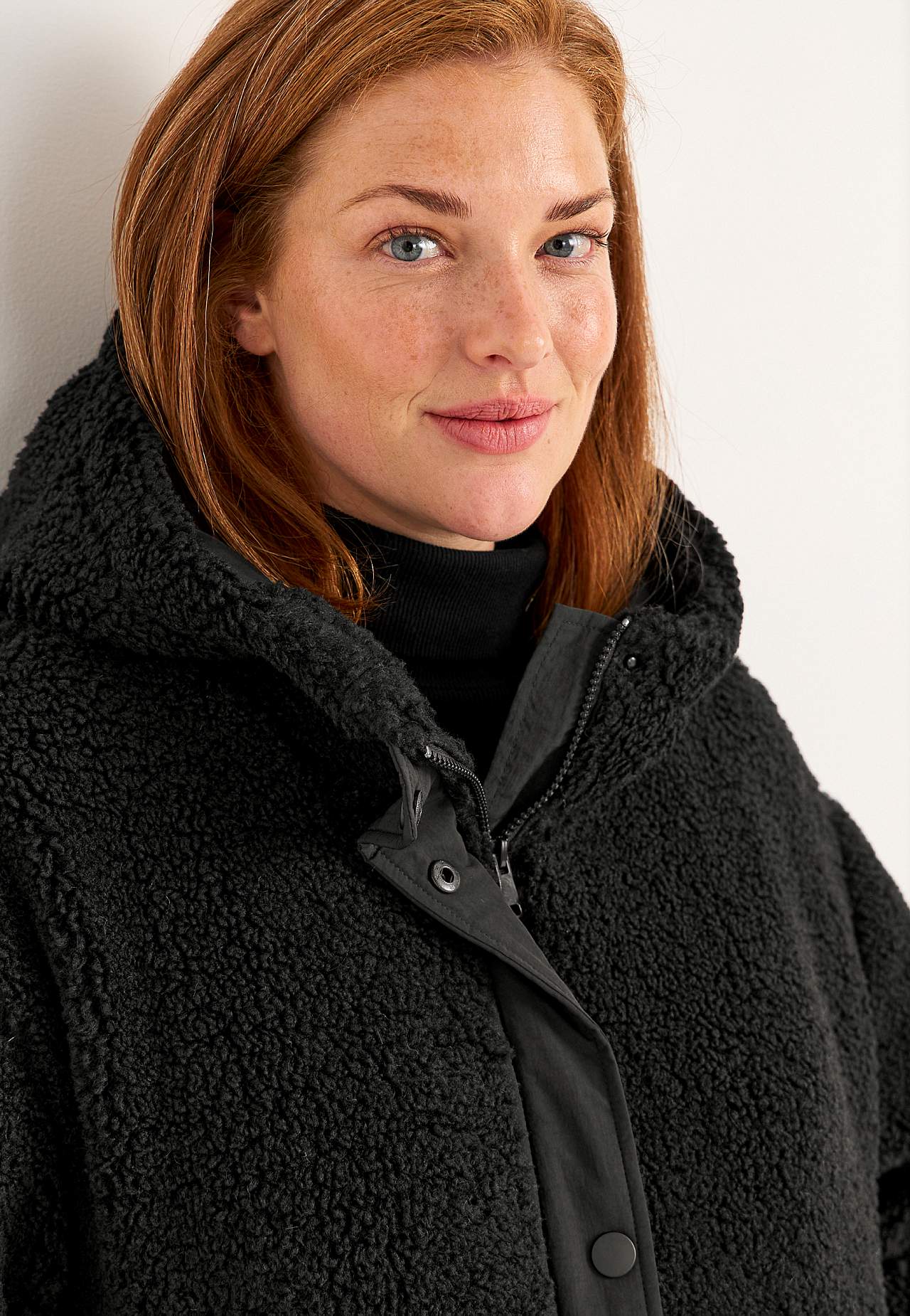 Kapuutsiga fliisjakk