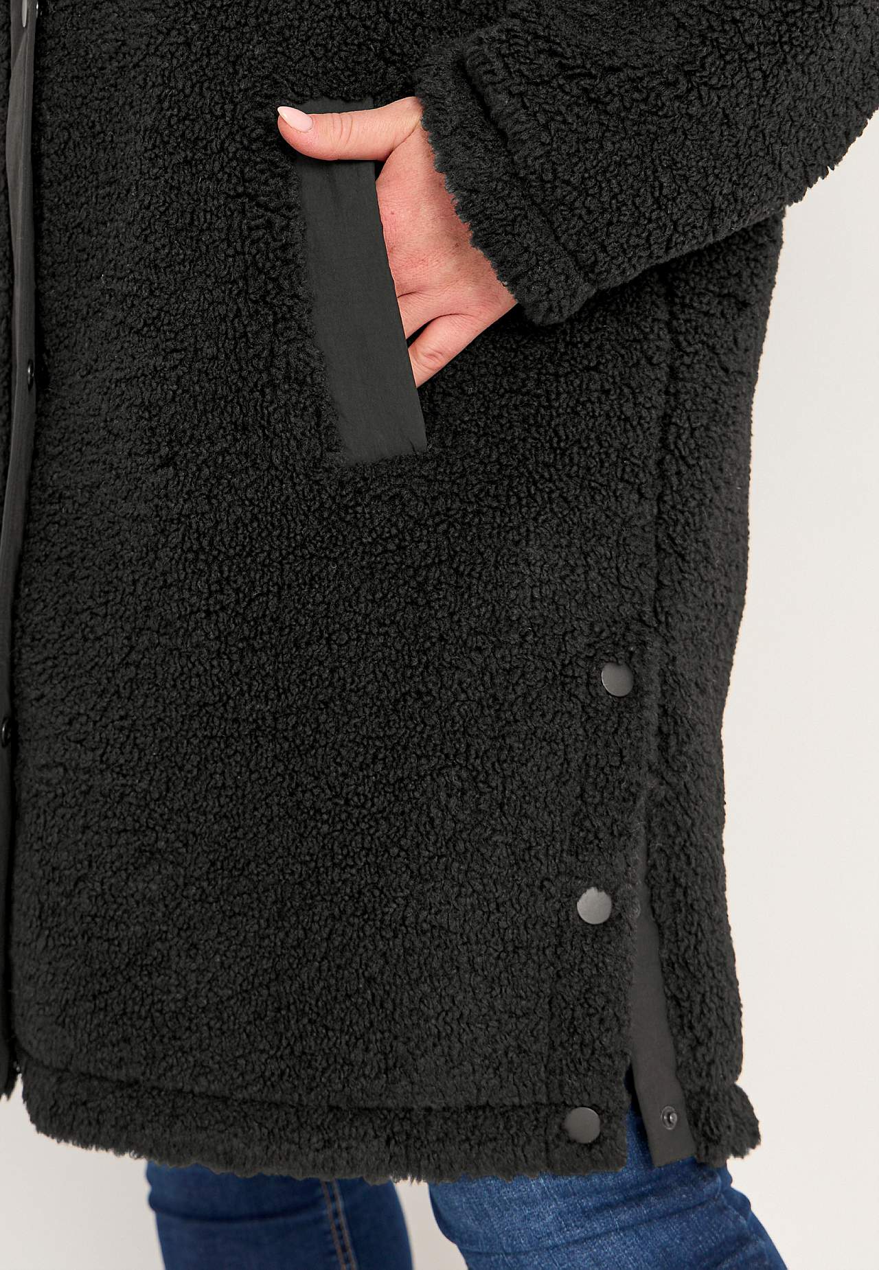 Kapuutsiga fliisjakk