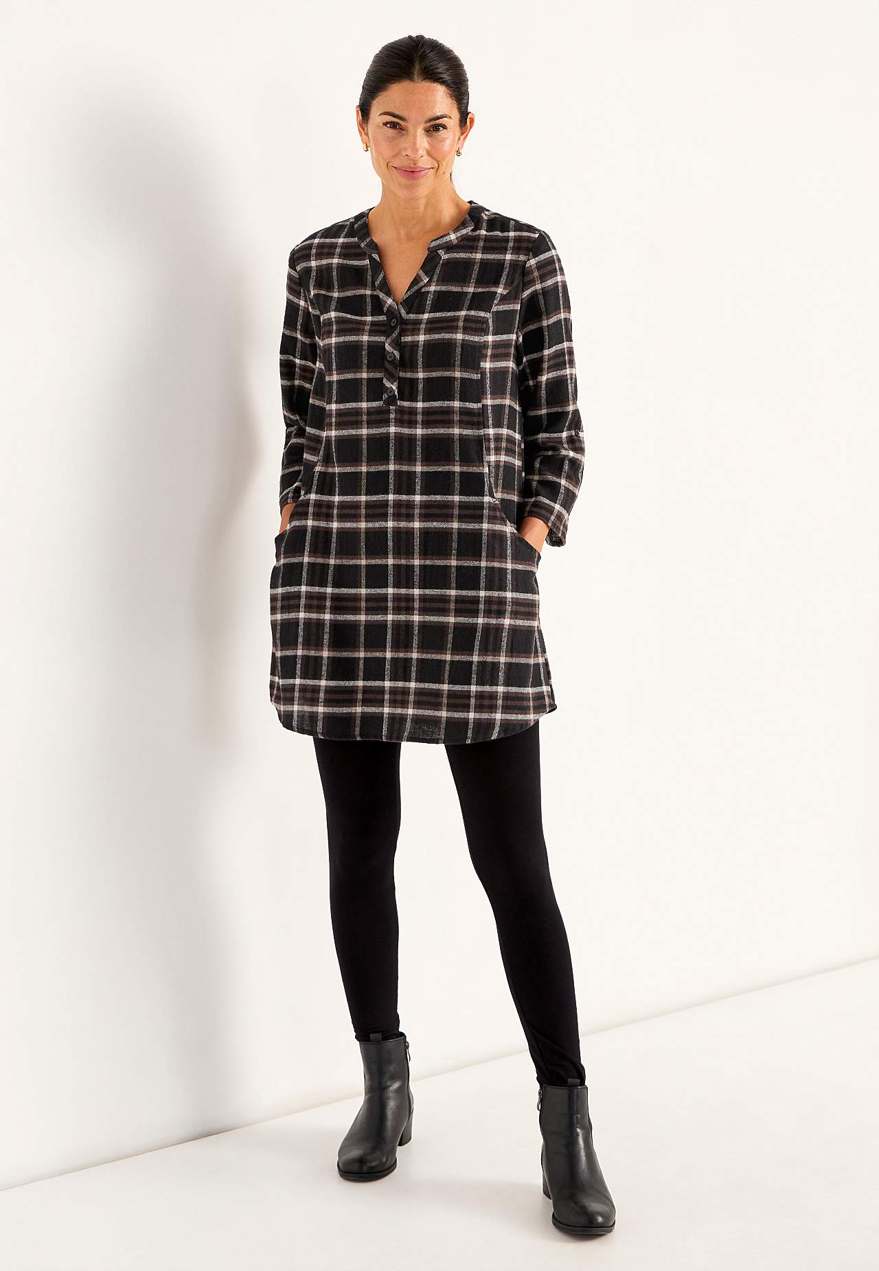 Taskutega flanellist tuunika