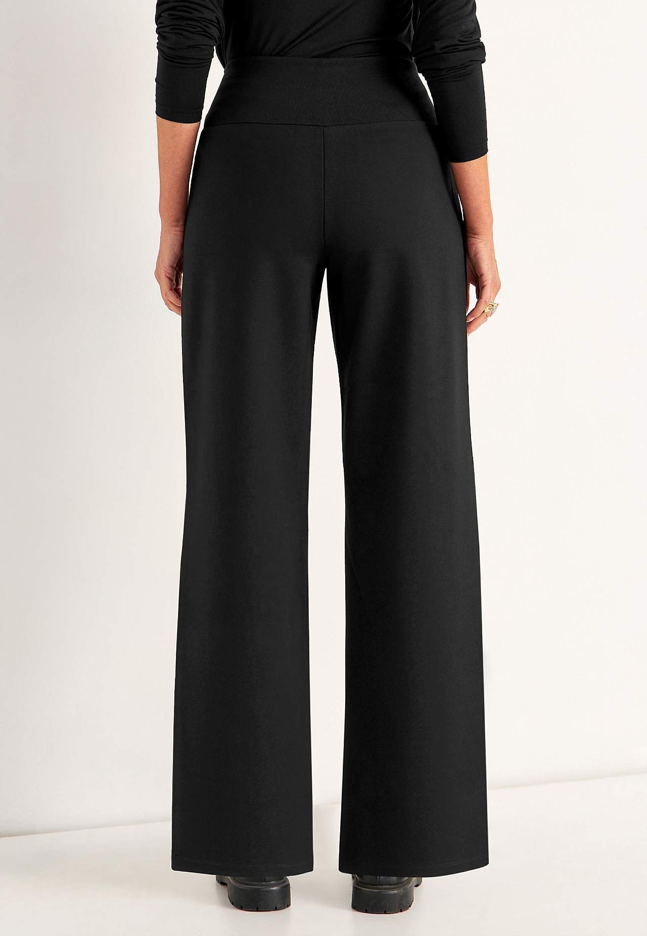 Püksid Premium Punto di Roma trikotaažist
Mona