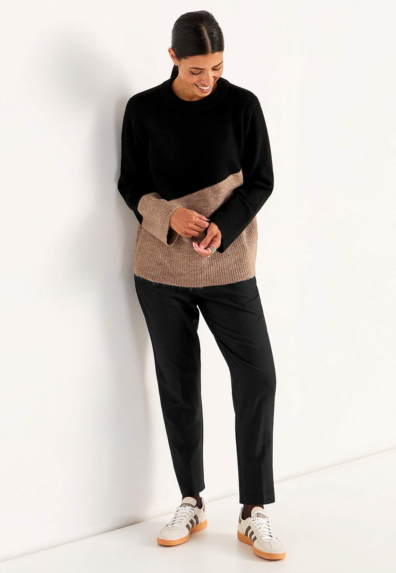 Viikidega pahkluupüksid  Pia