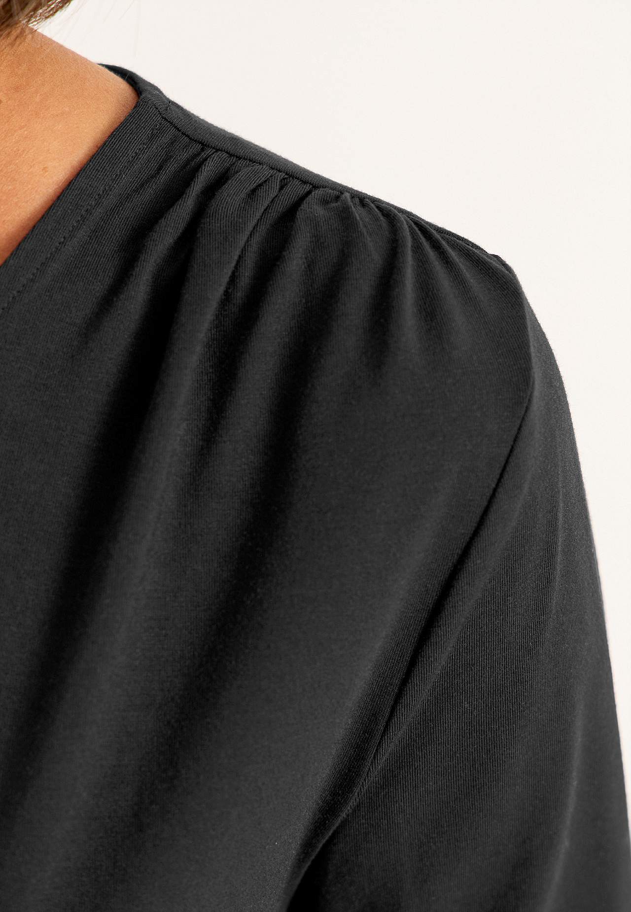 Kroogetega modaalist topp Premium