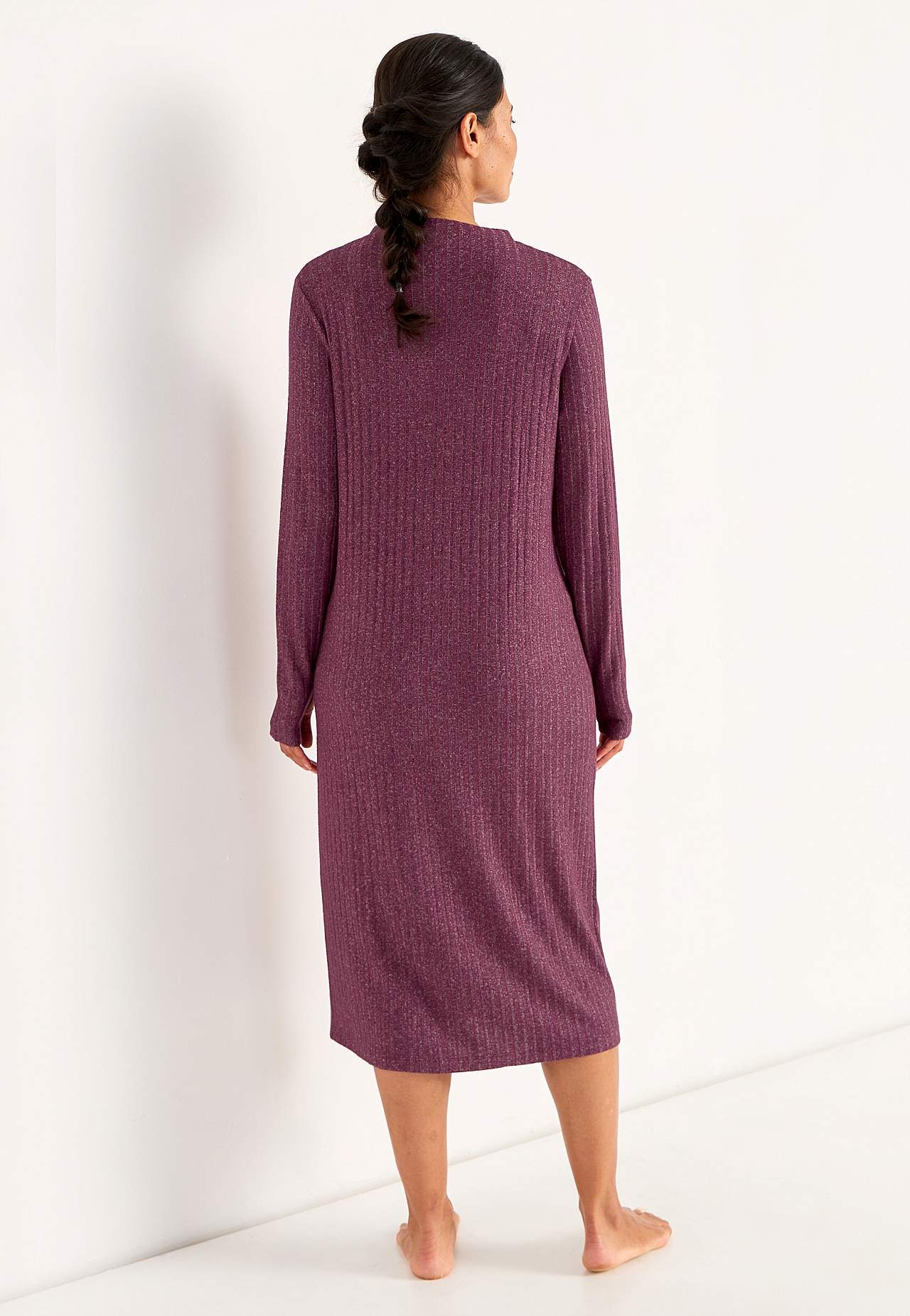 Pehme taskutega trikotaažkleit