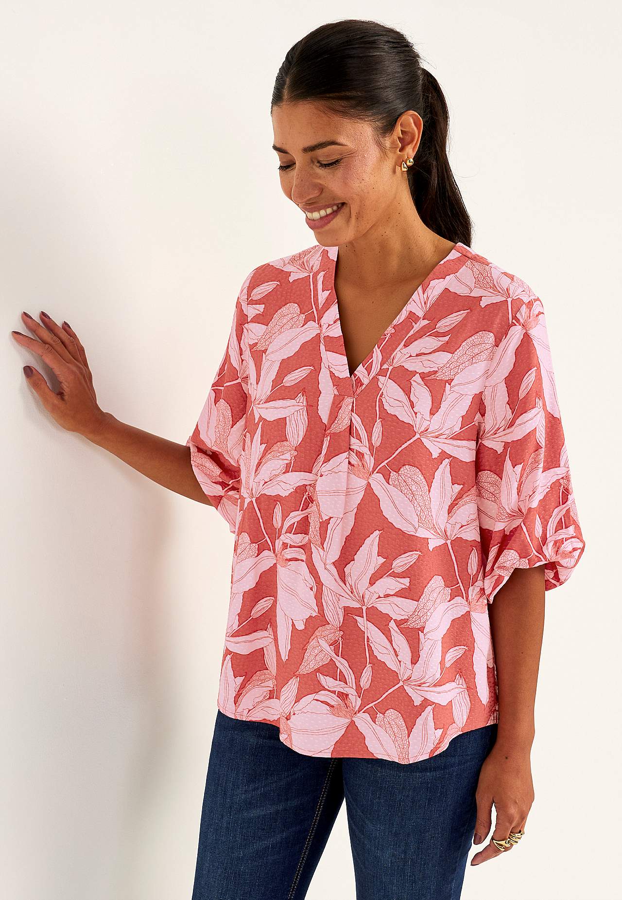 Laiade varrukatega pluus