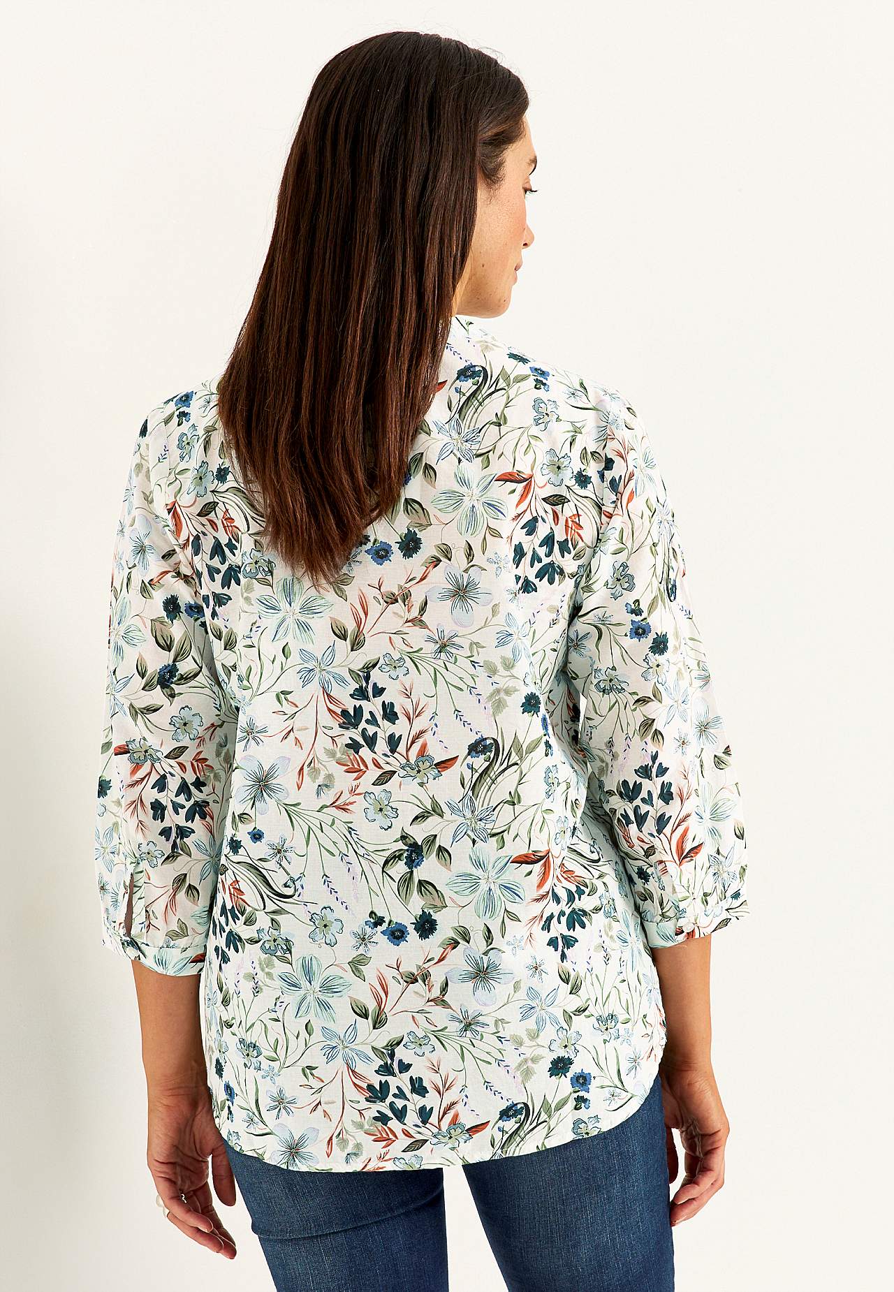 Lillemustriline tuunika