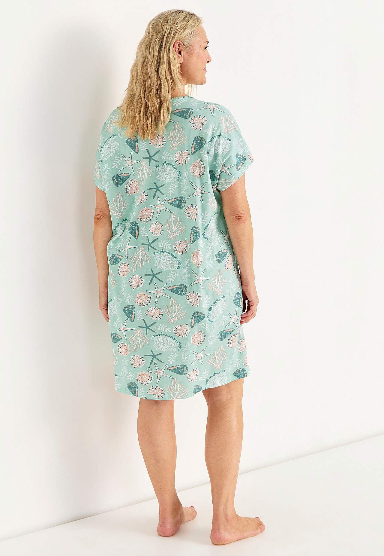 Lühikeste varrukatega öösärk