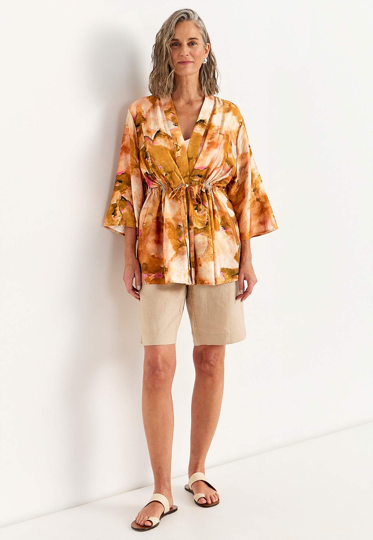 Mustriline kimonojakk