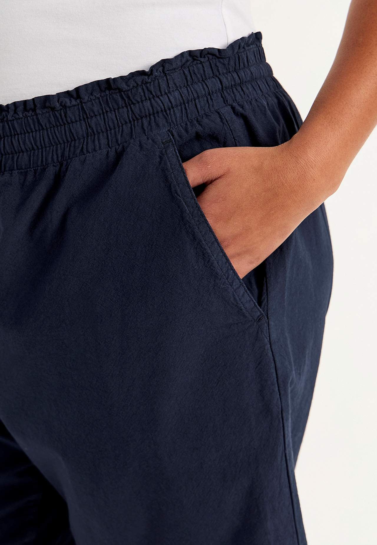 Läbipestud puuvillakangast lühikesed püksid