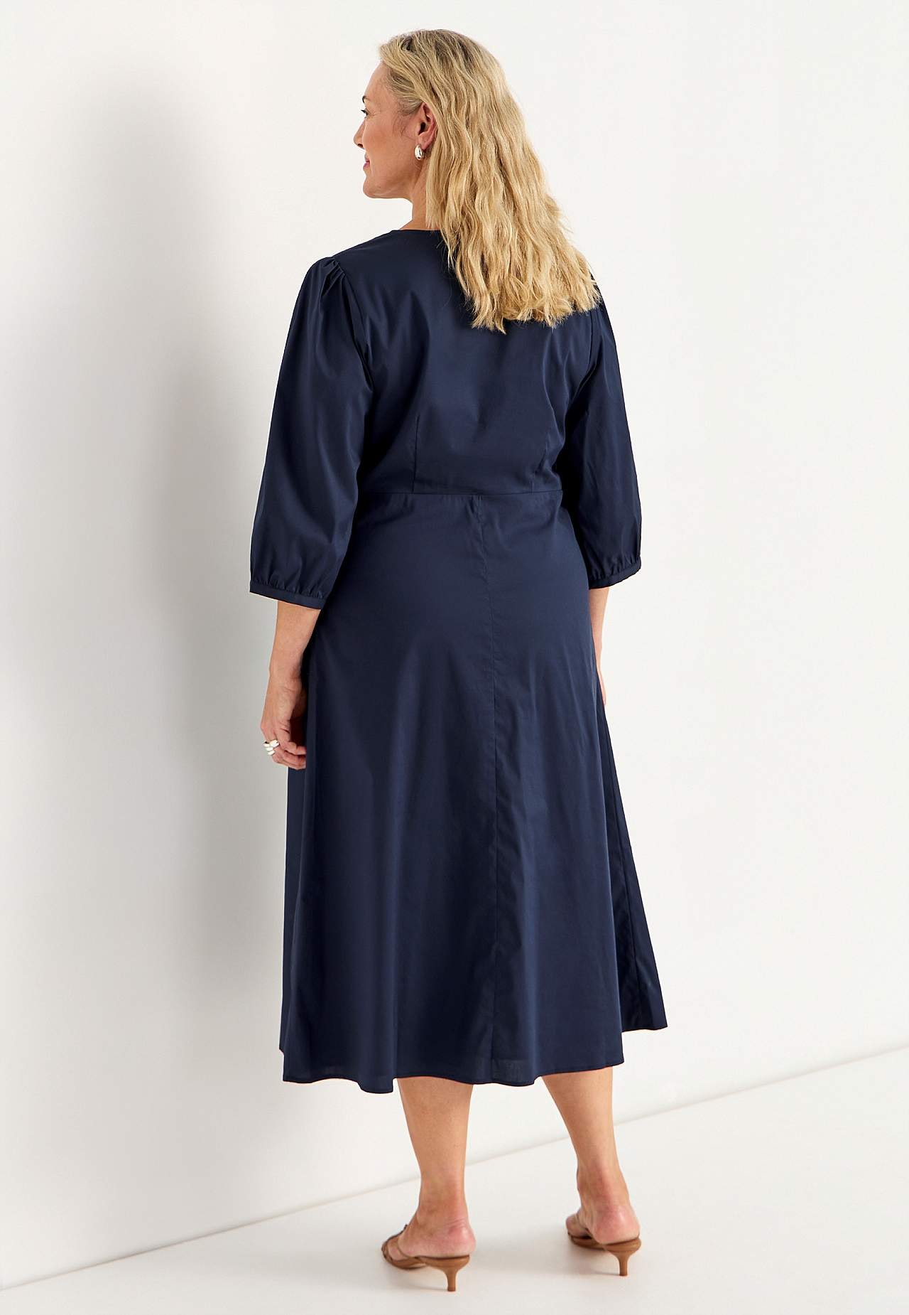 Popliinist kleit taskutega