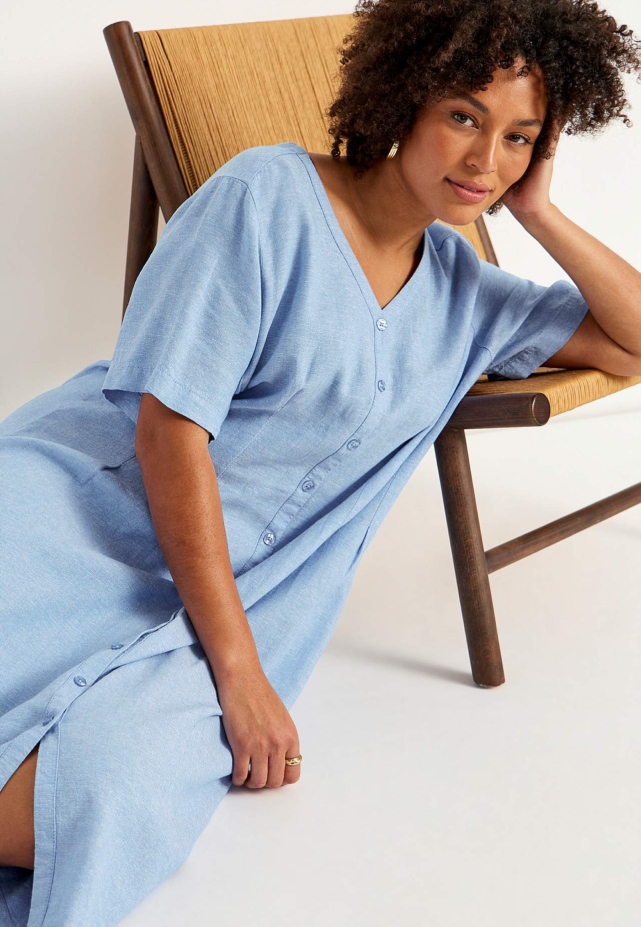 Mõnus avar linane kleit