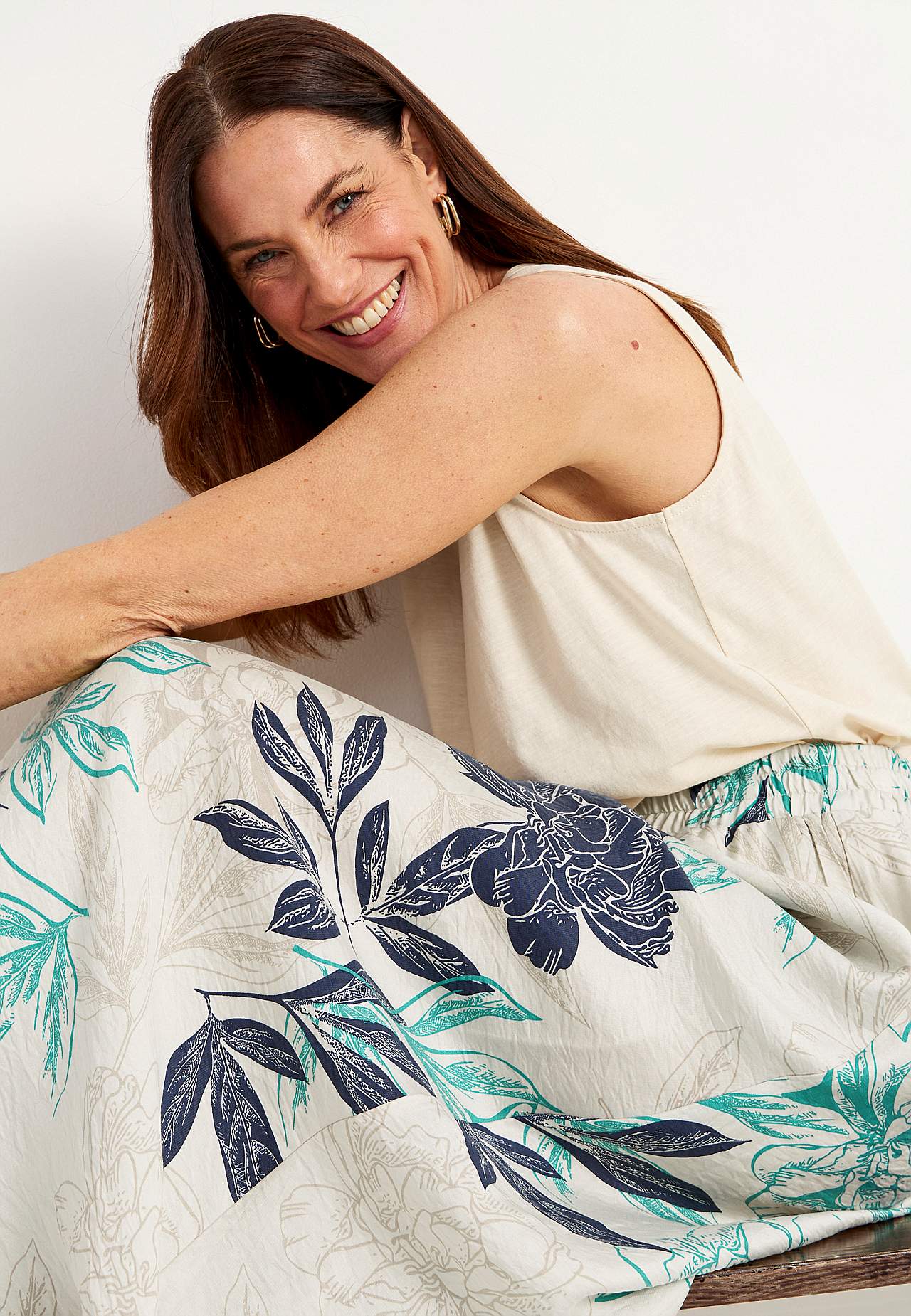 Taskutega lilleline seelik