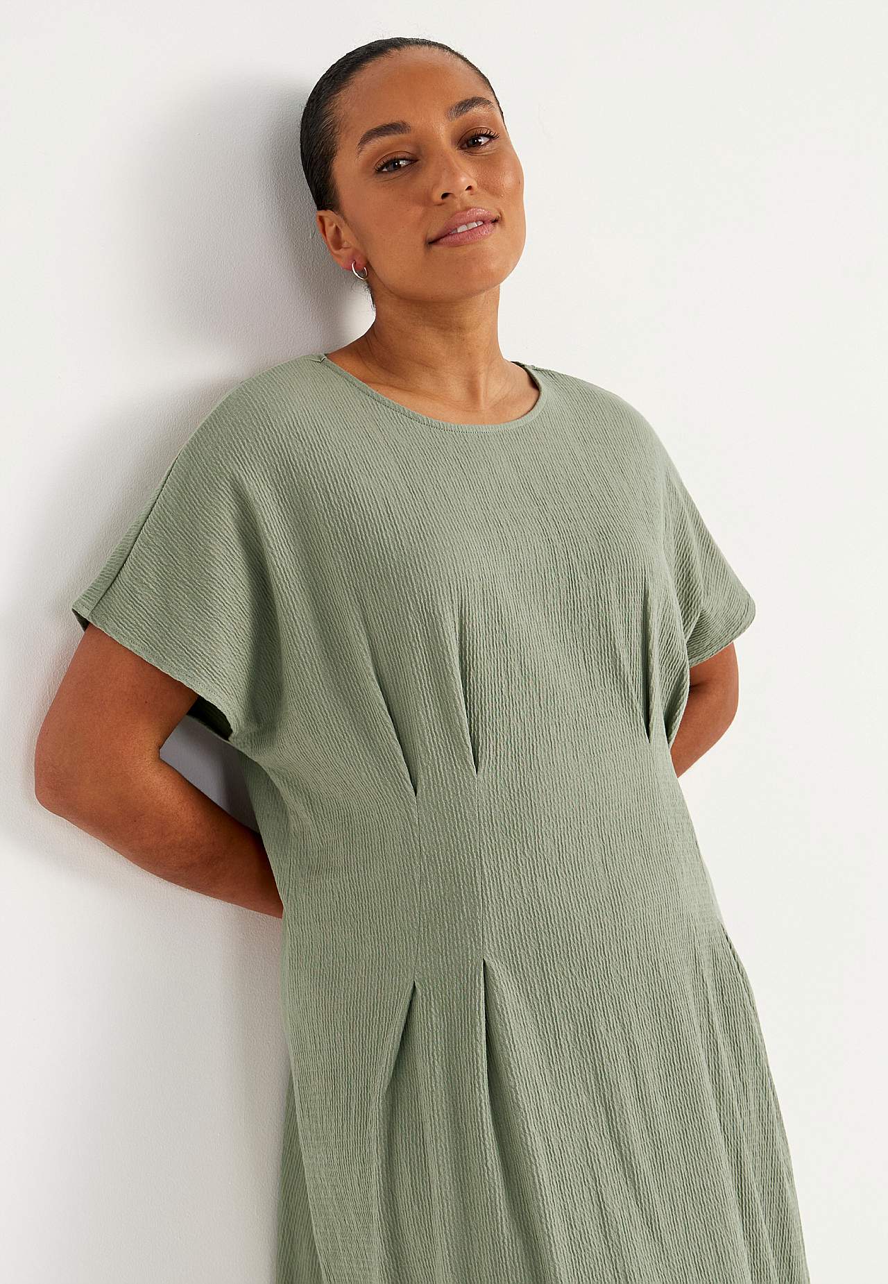 Kortsulisest puuvillasest trikotaažist kleit