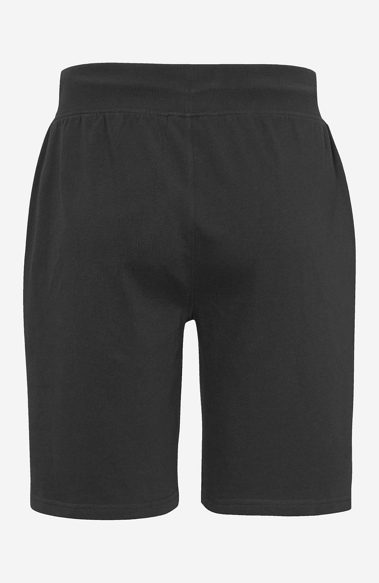 Avaralõikelised spordišortsid