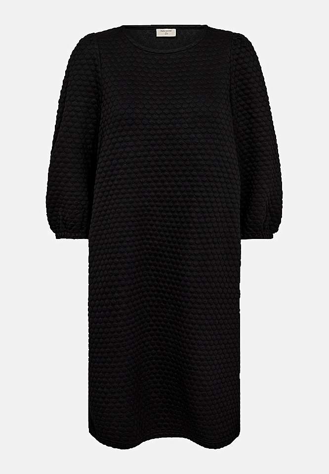 3D-struktuuriga trikotaažkleit