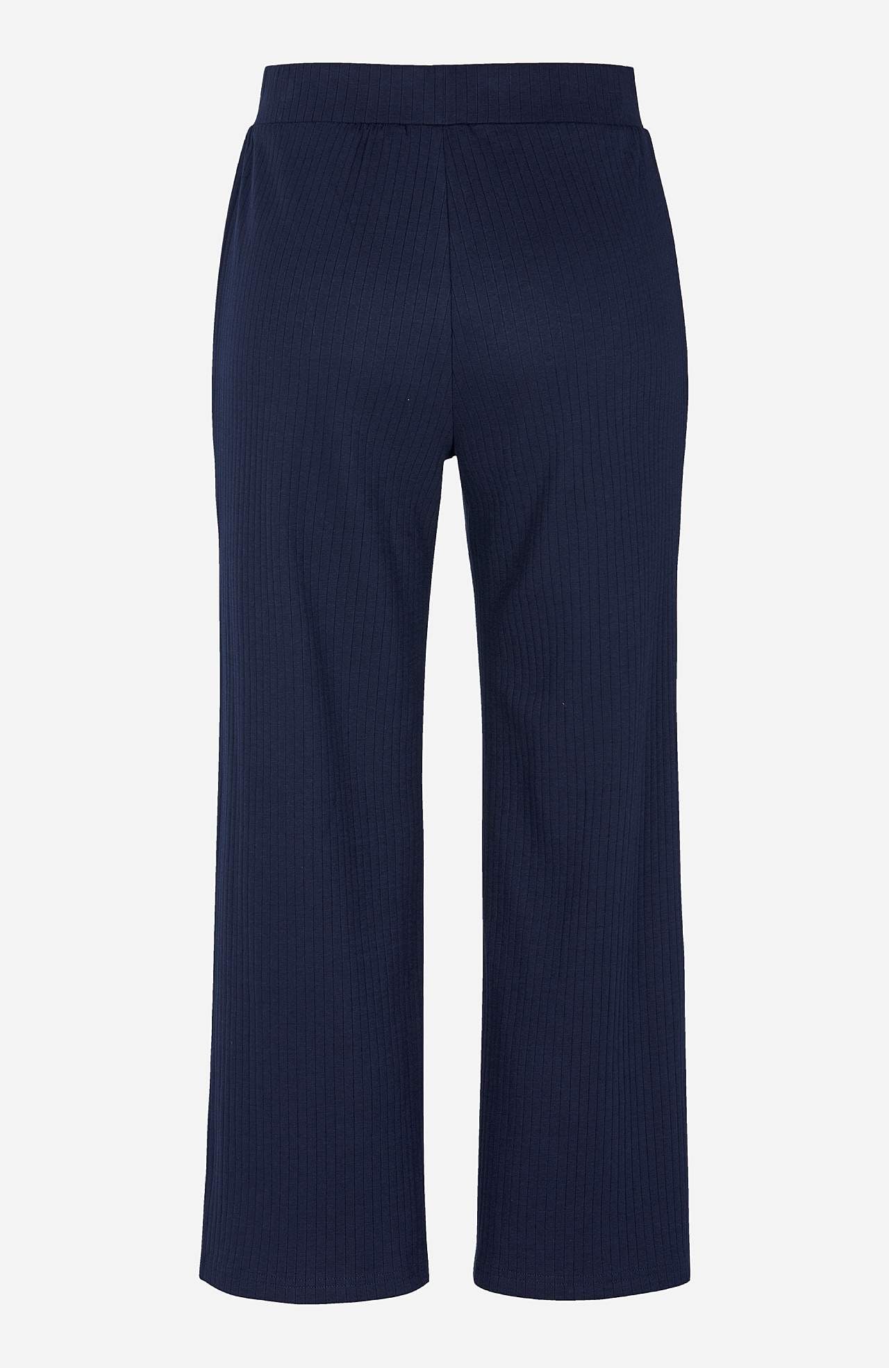 Soonikkoes culotte-lõikelised püksid