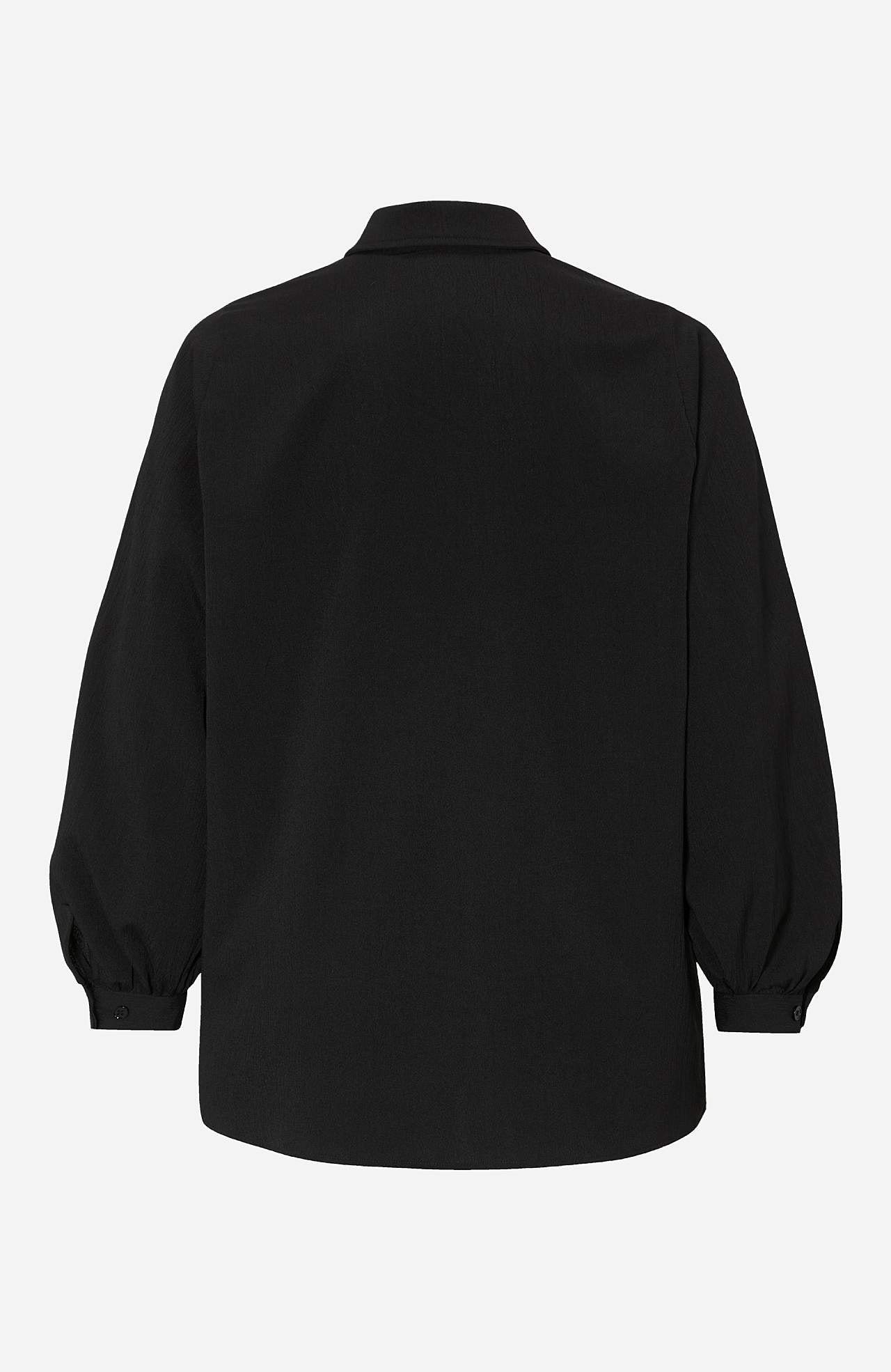 Laiade varrukatega pluus