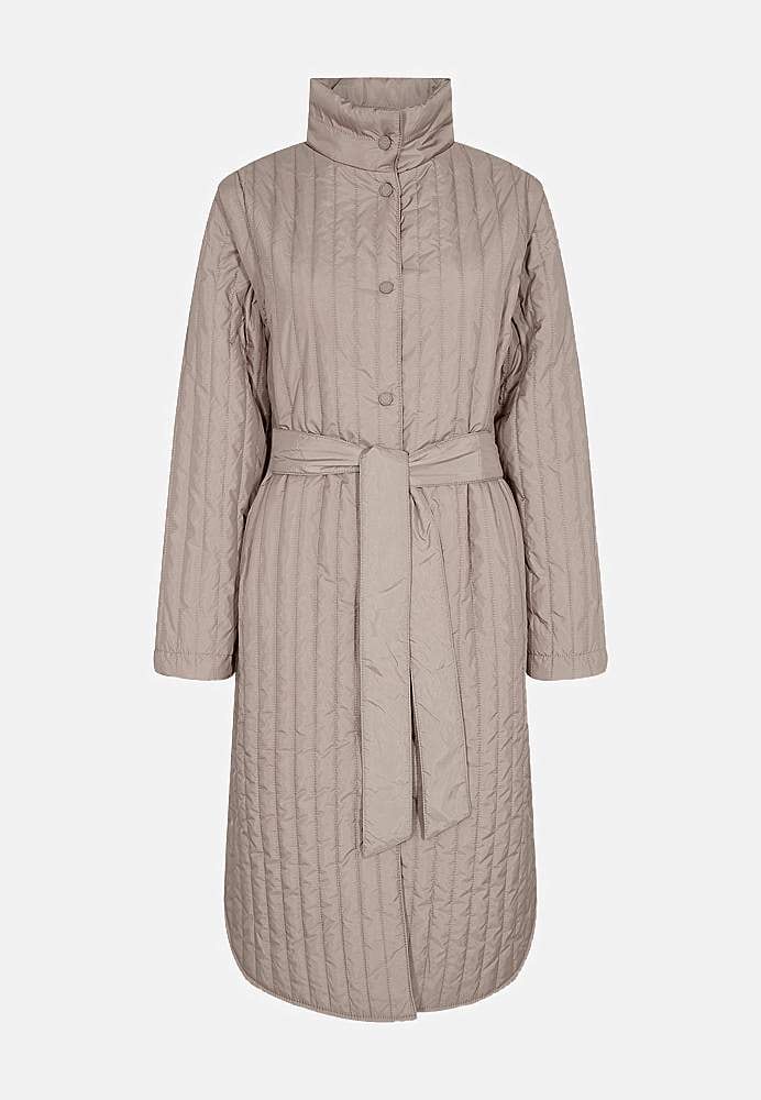 Eemaldatavate varrukatega mantel