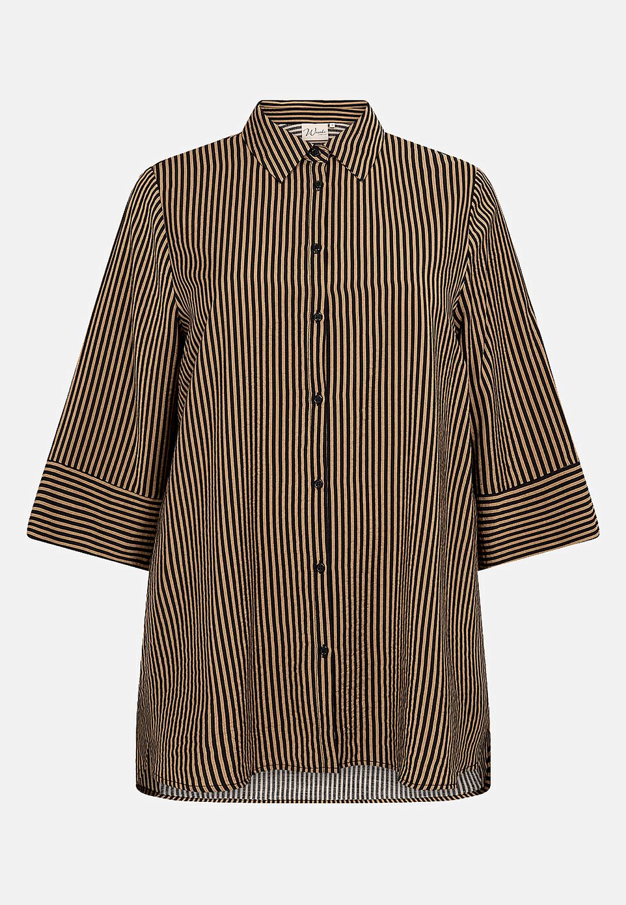 Triibuline pikk särk