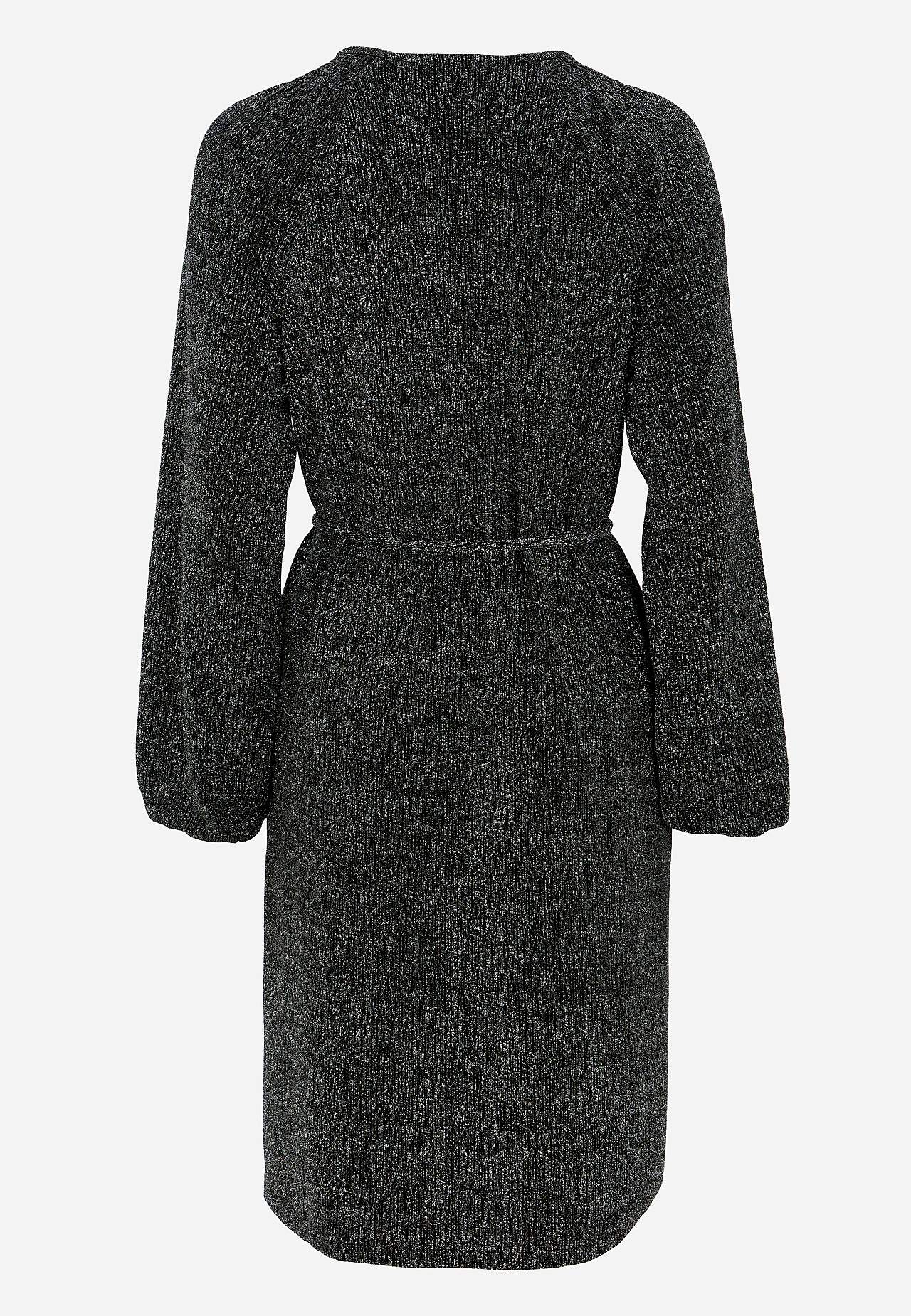 Sädelusega pidulik kleit