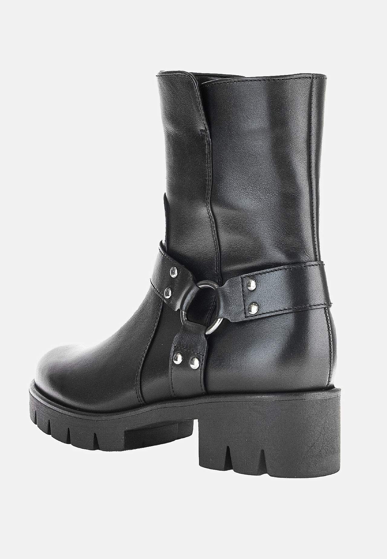 Tõmblukuga nahast saapad